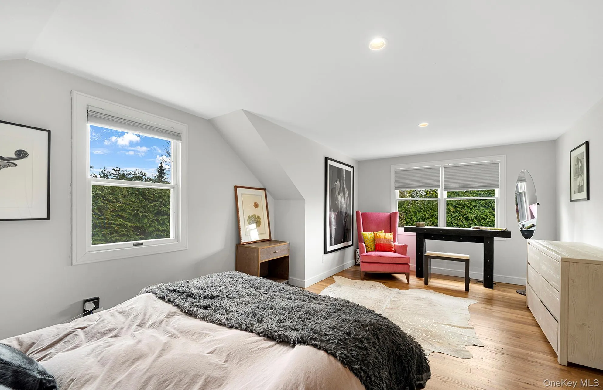 770 Hill Street, Southampton, NY, 3 Bedrooms Bedrooms, 5 Rooms Rooms,2 BathroomsBathrooms,Residential,For Rent,Hill,0,1023422 770 Hill Street, Southampton, NY, 3 Bedrooms Bedrooms, 5 Rooms Rooms,2 BathroomsBathrooms,Residential,For Rent,Hill,0,1023422