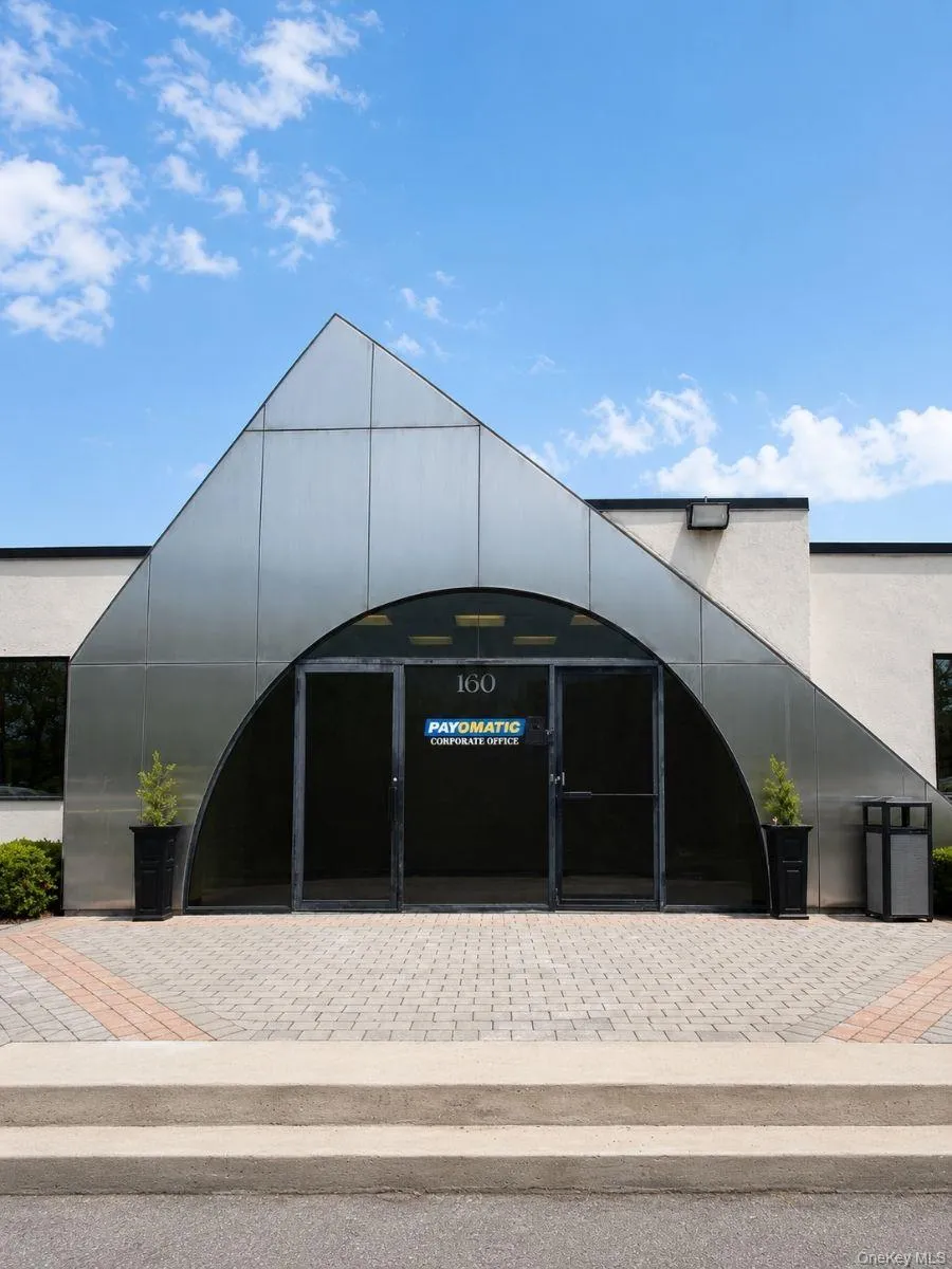 160 Oak Drive, Oyster Bay, NY, ,Commercial Lease,For Rent,Oak,0,1023425 160 Oak Drive, Oyster Bay, NY, ,Commercial Lease,For Rent,Oak,0,1023425