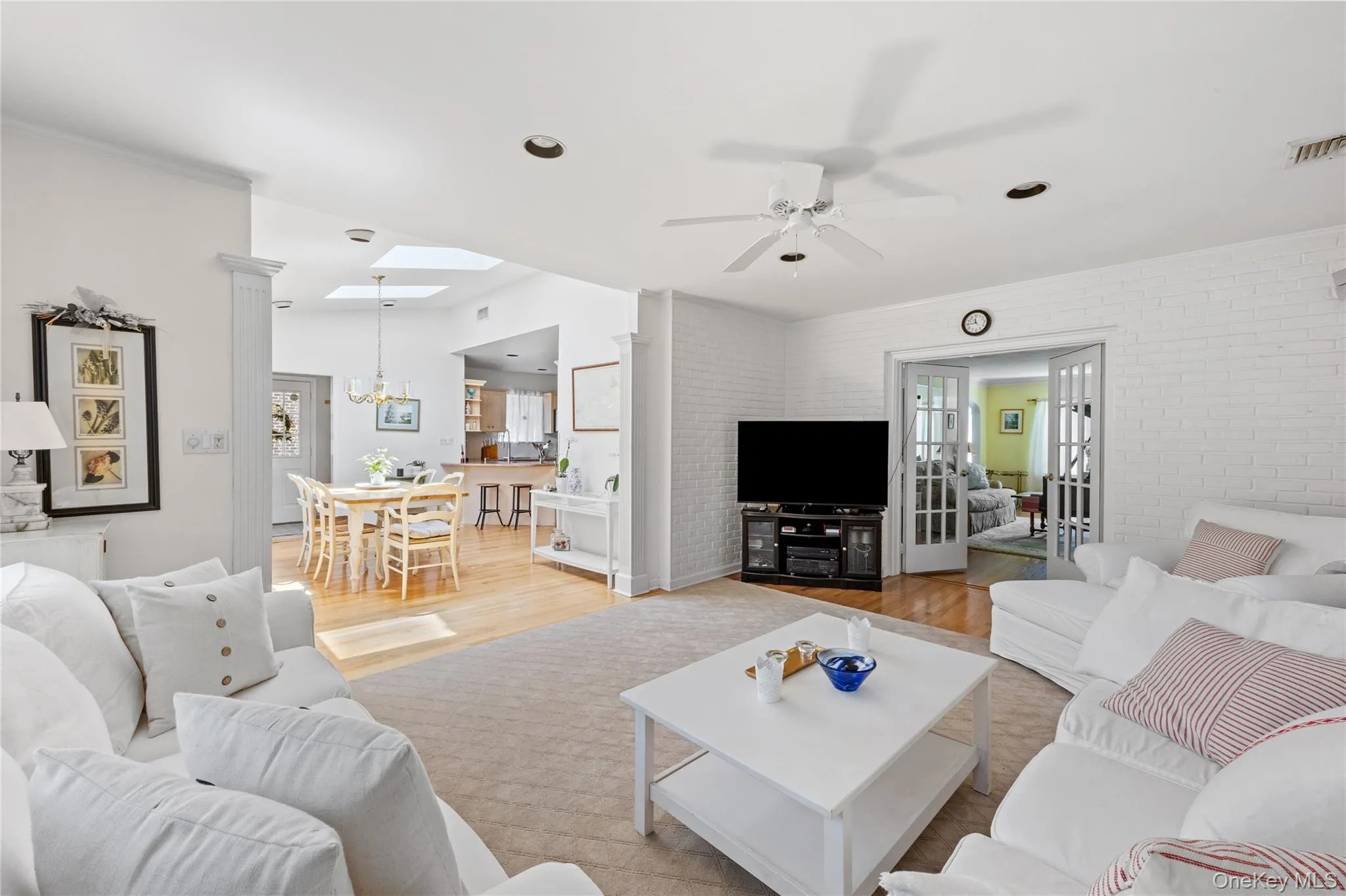 75 Bulson Road, Hempstead, NY, 5 Bedrooms Bedrooms, 13 Rooms Rooms,2 BathroomsBathrooms,Residential,For Rent,Bulson,0,1023430 75 Bulson Road, Hempstead, NY, 5 Bedrooms Bedrooms, 13 Rooms Rooms,2 BathroomsBathrooms,Residential,For Rent,Bulson,0,1023430