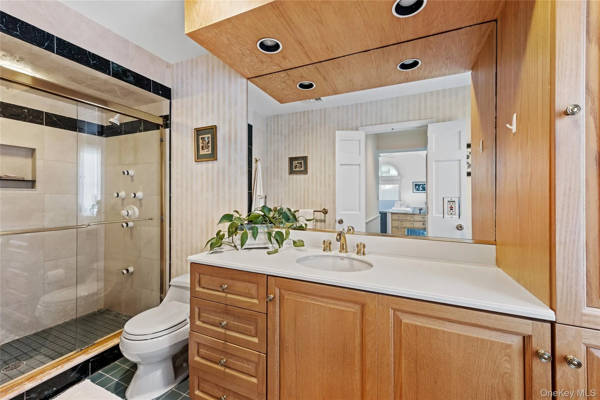 75 Bulson Road, Hempstead, NY, 5 Bedrooms Bedrooms, 13 Rooms Rooms,2 BathroomsBathrooms,Residential,For Rent,Bulson,0,1023430 75 Bulson Road, Hempstead, NY, 5 Bedrooms Bedrooms, 13 Rooms Rooms,2 BathroomsBathrooms,Residential,For Rent,Bulson,0,1023430