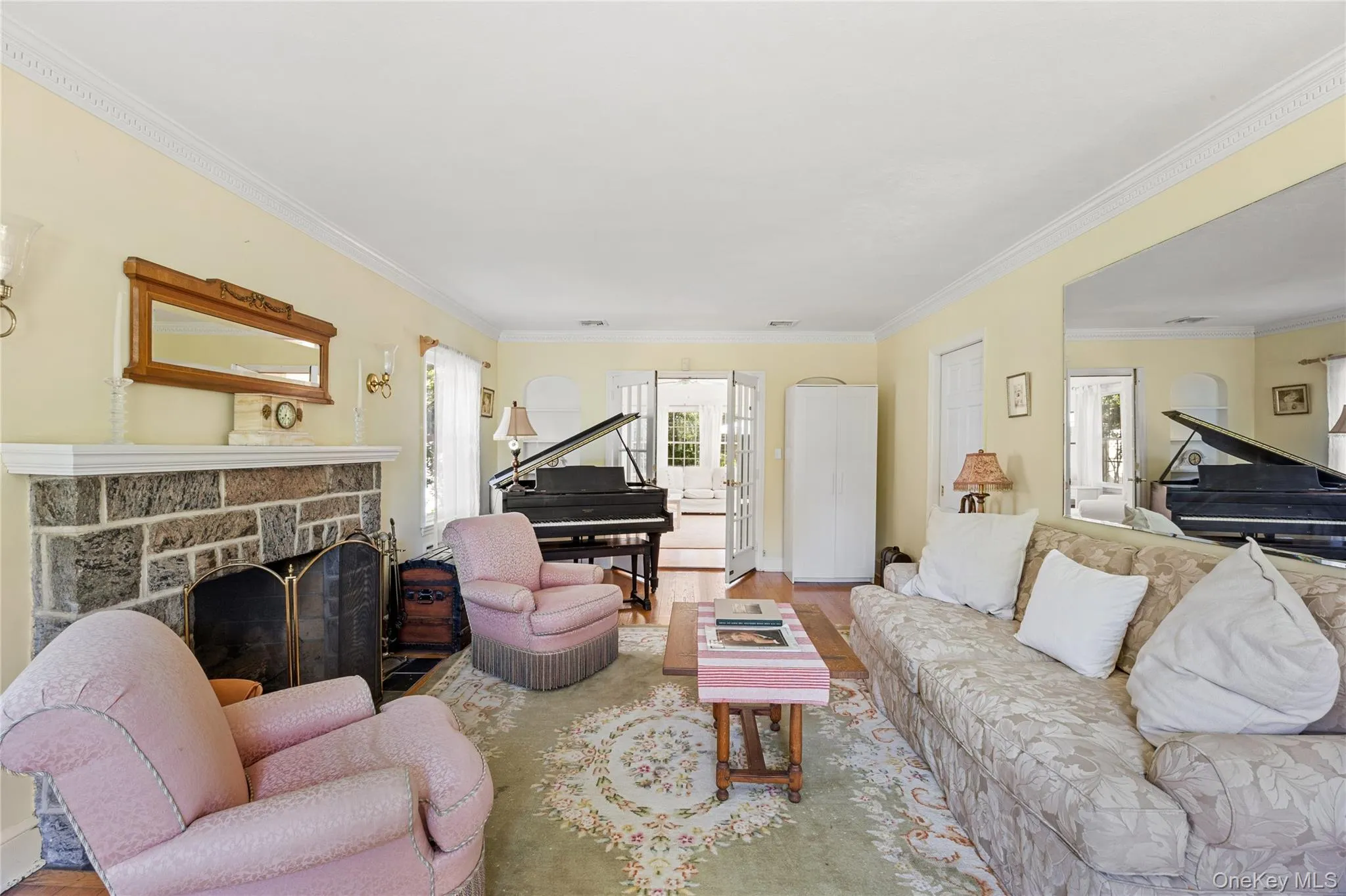 75 Bulson Road, Hempstead, NY, 5 Bedrooms Bedrooms, 13 Rooms Rooms,2 BathroomsBathrooms,Residential,For Rent,Bulson,0,1023430 75 Bulson Road, Hempstead, NY, 5 Bedrooms Bedrooms, 13 Rooms Rooms,2 BathroomsBathrooms,Residential,For Rent,Bulson,0,1023430