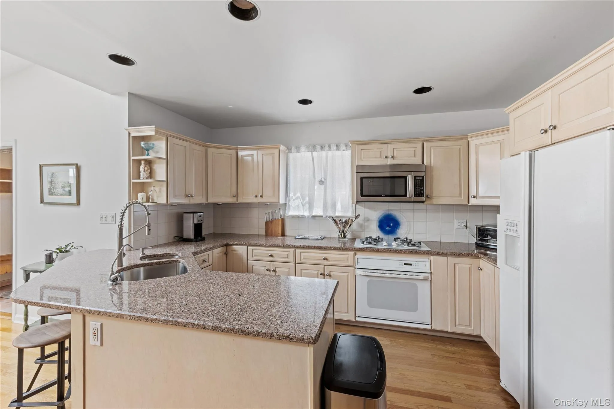 75 Bulson Road, Hempstead, NY, 5 Bedrooms Bedrooms, 13 Rooms Rooms,2 BathroomsBathrooms,Residential,For Rent,Bulson,0,1023430 75 Bulson Road, Hempstead, NY, 5 Bedrooms Bedrooms, 13 Rooms Rooms,2 BathroomsBathrooms,Residential,For Rent,Bulson,0,1023430