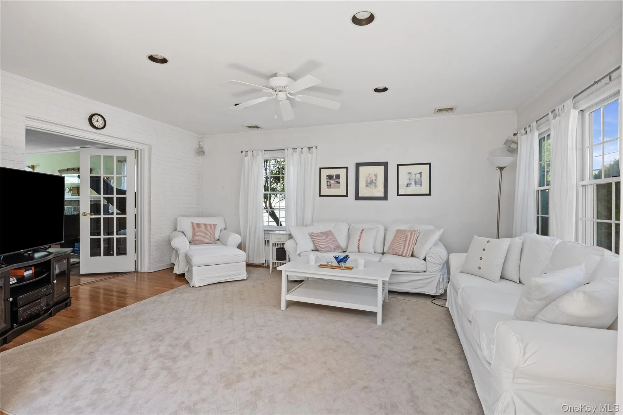 75 Bulson Road, Hempstead, NY, 5 Bedrooms Bedrooms, 13 Rooms Rooms,2 BathroomsBathrooms,Residential,For Rent,Bulson,0,1023430 75 Bulson Road, Hempstead, NY, 5 Bedrooms Bedrooms, 13 Rooms Rooms,2 BathroomsBathrooms,Residential,For Rent,Bulson,0,1023430