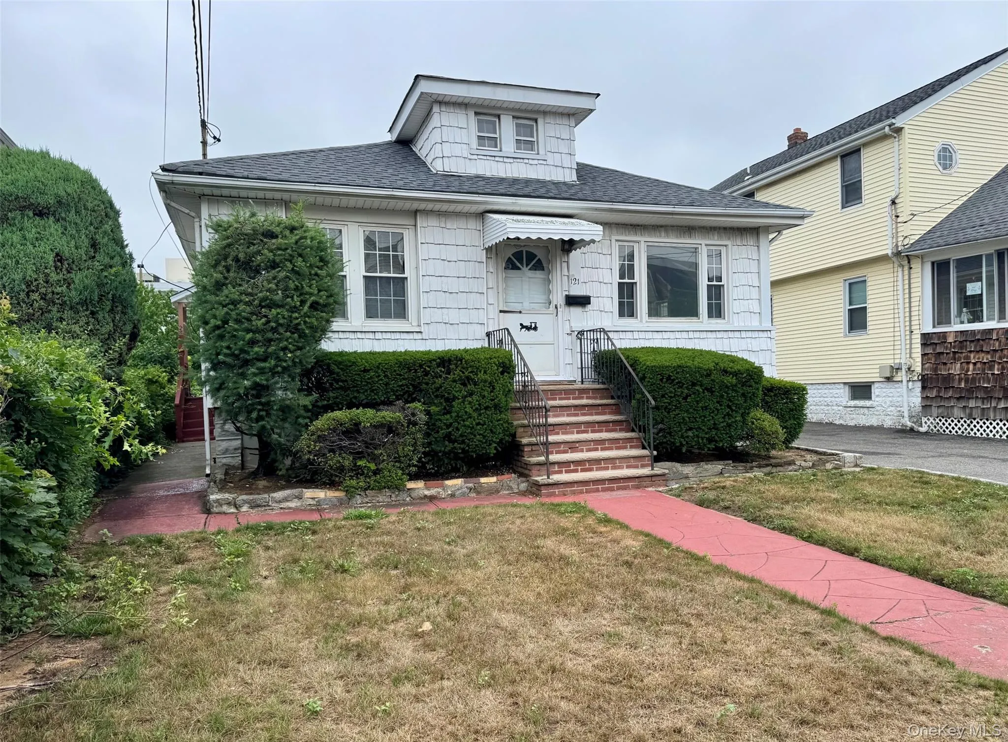 121 Lyon Place, Hempstead, NY, 2 Bedrooms Bedrooms, 5 Rooms Rooms,1 BathroomBathrooms,Residential Lease,For Rent,Lyon,0,1023440 121 Lyon Place, Hempstead, NY, 2 Bedrooms Bedrooms, 5 Rooms Rooms,1 BathroomBathrooms,Residential Lease,For Rent,Lyon,0,1023440