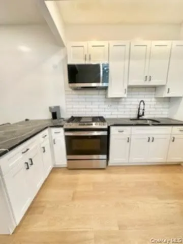 2276 Atlantic Avenue, New York, NY, 1 Bedroom Bedrooms, 2 Rooms Rooms,1 BathroomBathrooms,Residential Lease,For Rent,Atlantic,0,1023444 2276 Atlantic Avenue, New York, NY, 1 Bedroom Bedrooms, 2 Rooms Rooms,1 BathroomBathrooms,Residential Lease,For Rent,Atlantic,0,1023444