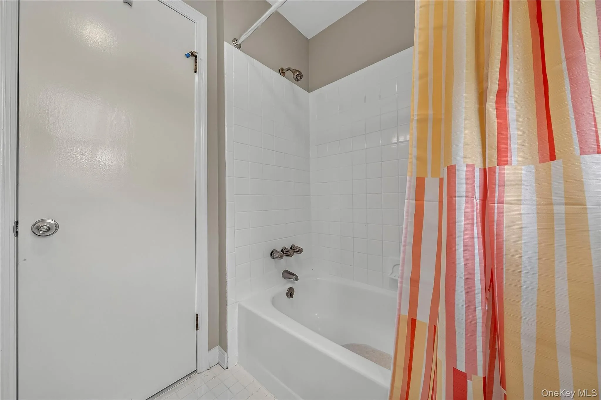 72 Station Road, Blooming Grove, NY, 4 Bedrooms Bedrooms, 8 Rooms Rooms,2 BathroomsBathrooms,Residential,For Rent,Station,0,1023446 72 Station Road, Blooming Grove, NY, 4 Bedrooms Bedrooms, 8 Rooms Rooms,2 BathroomsBathrooms,Residential,For Rent,Station,0,1023446