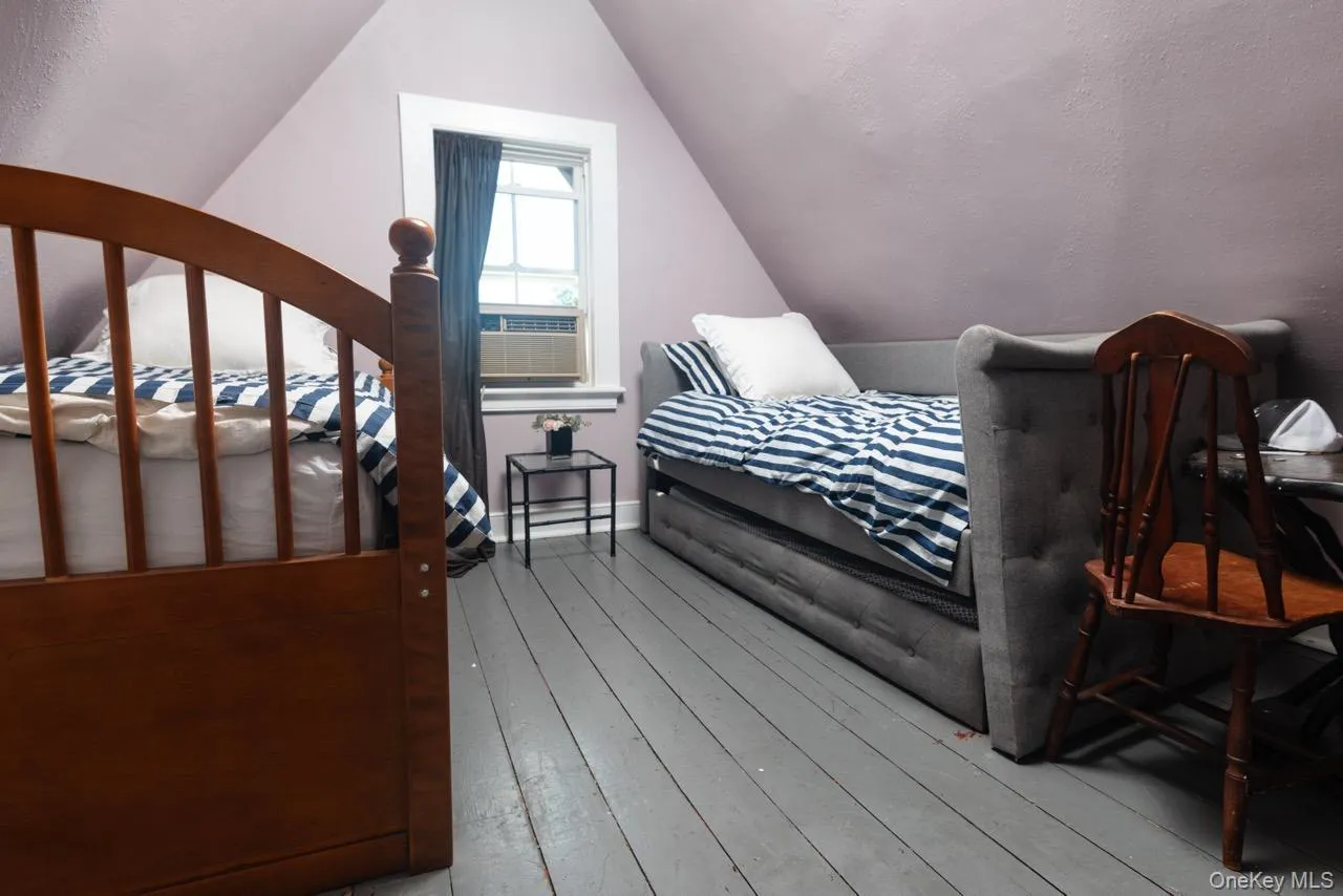 32 Lake Avenue, Ramapo, NY, 8 Bedrooms Bedrooms, 11 Rooms Rooms,3 BathroomsBathrooms,Residential Lease,For Rent,Lake,0,1023447 32 Lake Avenue, Ramapo, NY, 8 Bedrooms Bedrooms, 11 Rooms Rooms,3 BathroomsBathrooms,Residential Lease,For Rent,Lake,0,1023447