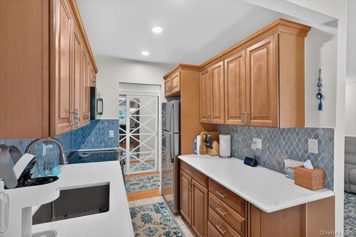 263 River Avenue, Brookhaven, NY, 1 Bedroom Bedrooms, 4 Rooms Rooms,1 BathroomBathrooms,Residential,For Rent,River,0,1023448 263 River Avenue, Brookhaven, NY, 1 Bedroom Bedrooms, 4 Rooms Rooms,1 BathroomBathrooms,Residential,For Rent,River,0,1023448