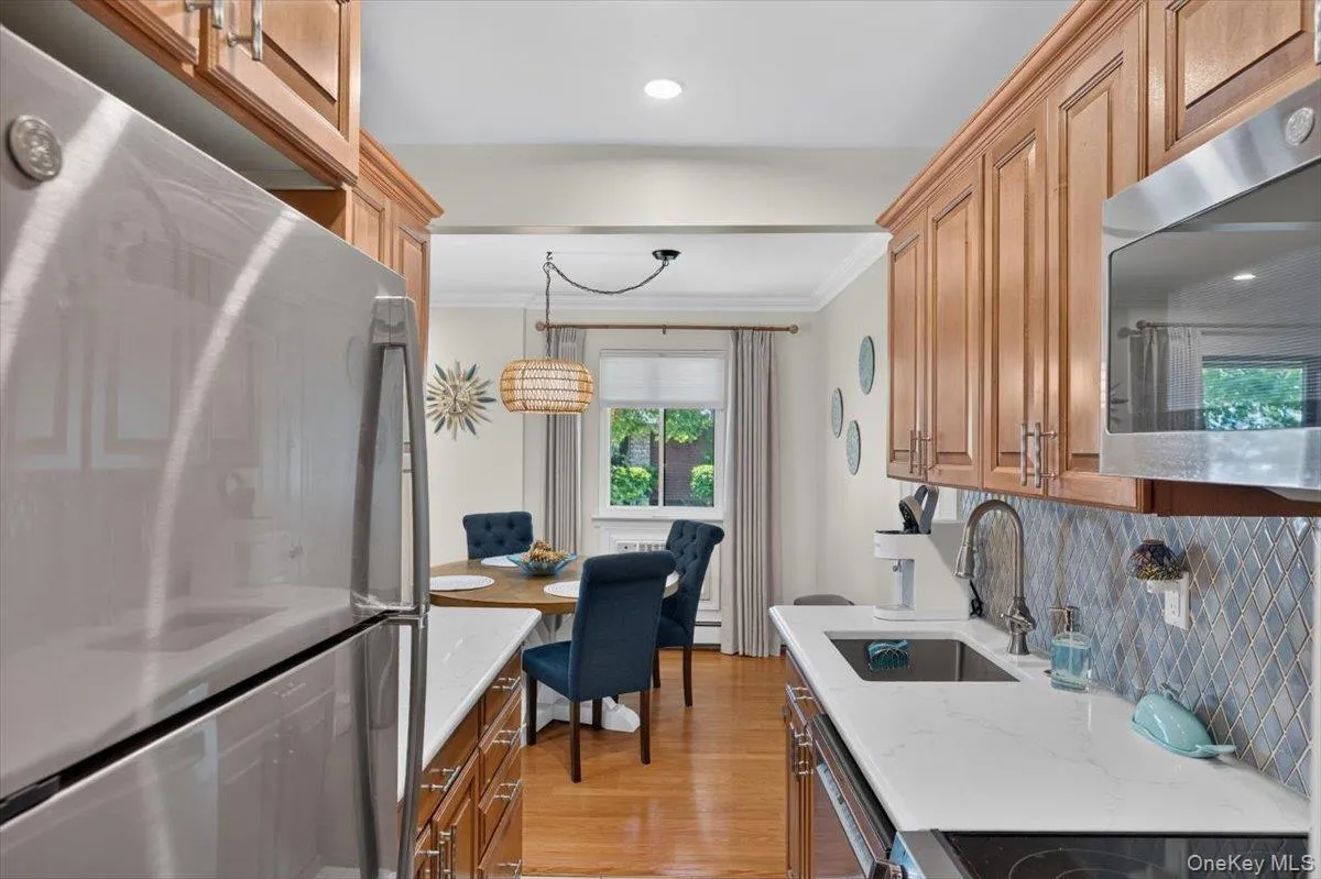 263 River Avenue, Brookhaven, NY, 1 Bedroom Bedrooms, 4 Rooms Rooms,1 BathroomBathrooms,Residential,For Rent,River,0,1023448 263 River Avenue, Brookhaven, NY, 1 Bedroom Bedrooms, 4 Rooms Rooms,1 BathroomBathrooms,Residential,For Rent,River,0,1023448