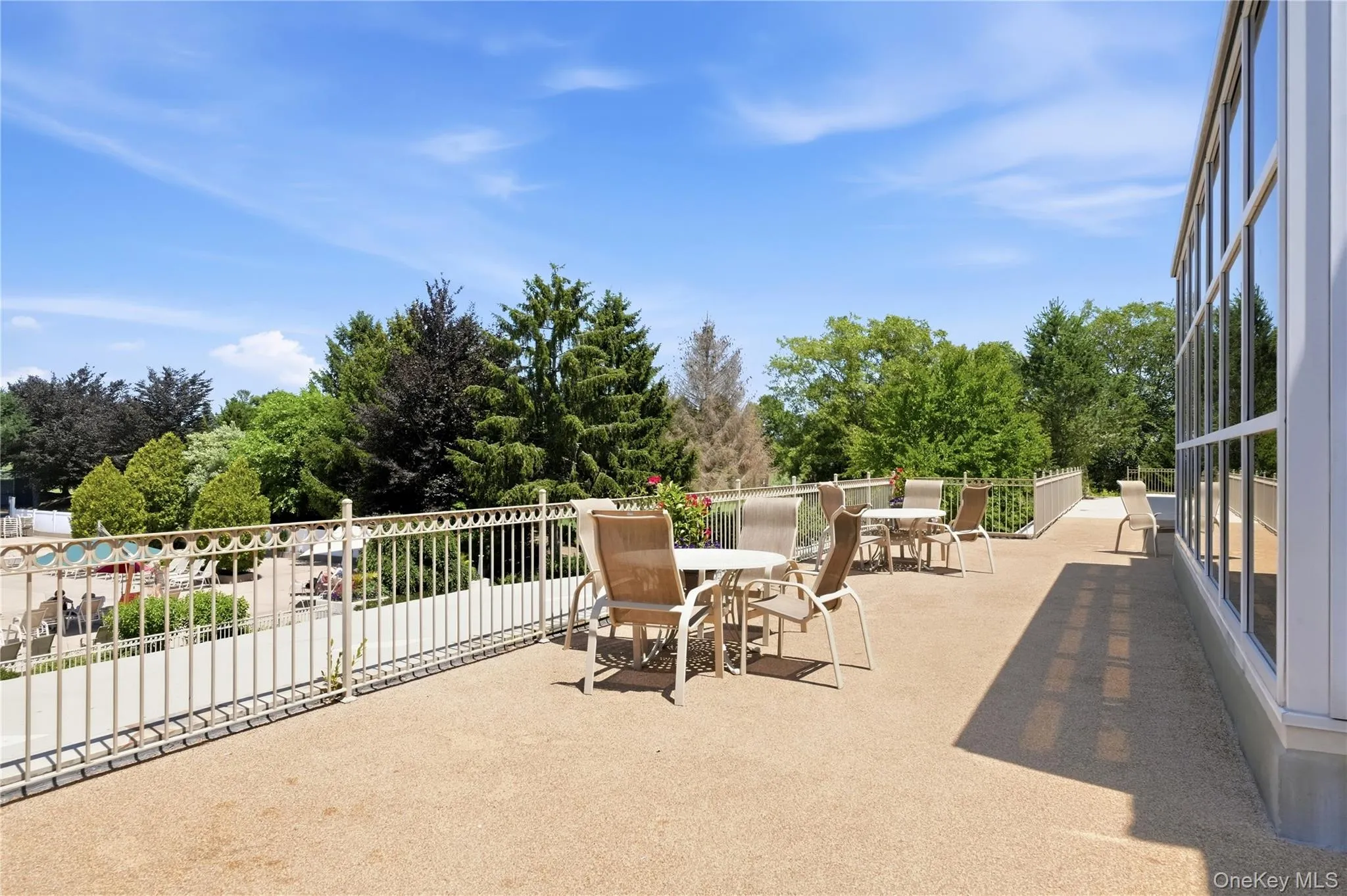 Outdoor Clubhouse Deck Seating Outdoor Clubhouse Deck Seating