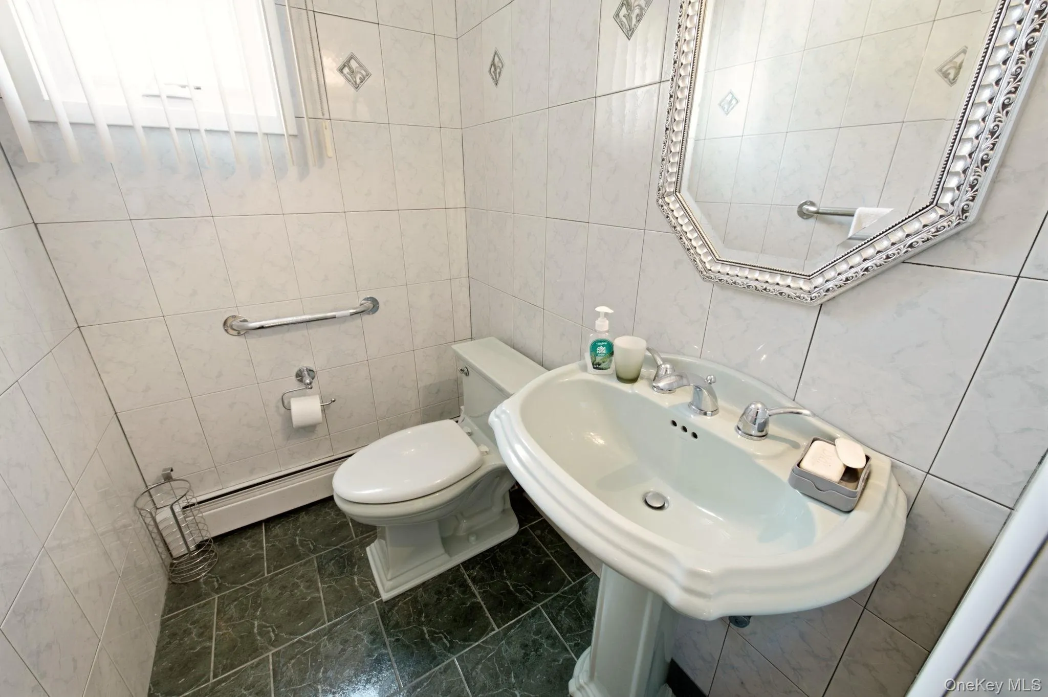 212 Shore Road, Babylon, NY, 2 Bedrooms Bedrooms, 6 Rooms Rooms,2 BathroomsBathrooms,Residential,For Rent,Shore,0,1023453 212 Shore Road, Babylon, NY, 2 Bedrooms Bedrooms, 6 Rooms Rooms,2 BathroomsBathrooms,Residential,For Rent,Shore,0,1023453