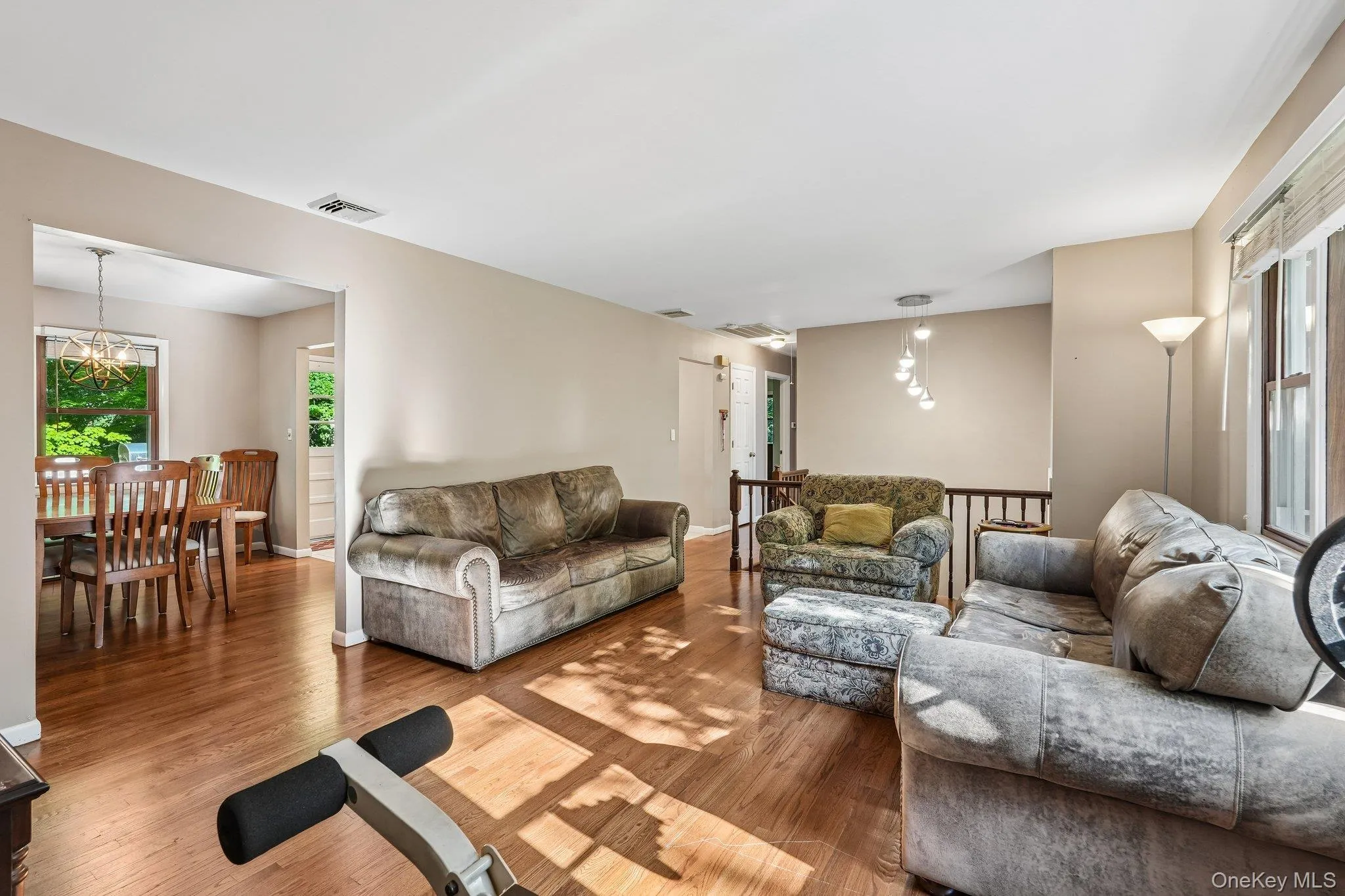 37 Nursery Road, Tuxedo, NY, 3 Bedrooms Bedrooms, 7 Rooms Rooms,1 BathroomBathrooms,Residential,For Rent,Nursery,0,1023454 37 Nursery Road, Tuxedo, NY, 3 Bedrooms Bedrooms, 7 Rooms Rooms,1 BathroomBathrooms,Residential,For Rent,Nursery,0,1023454