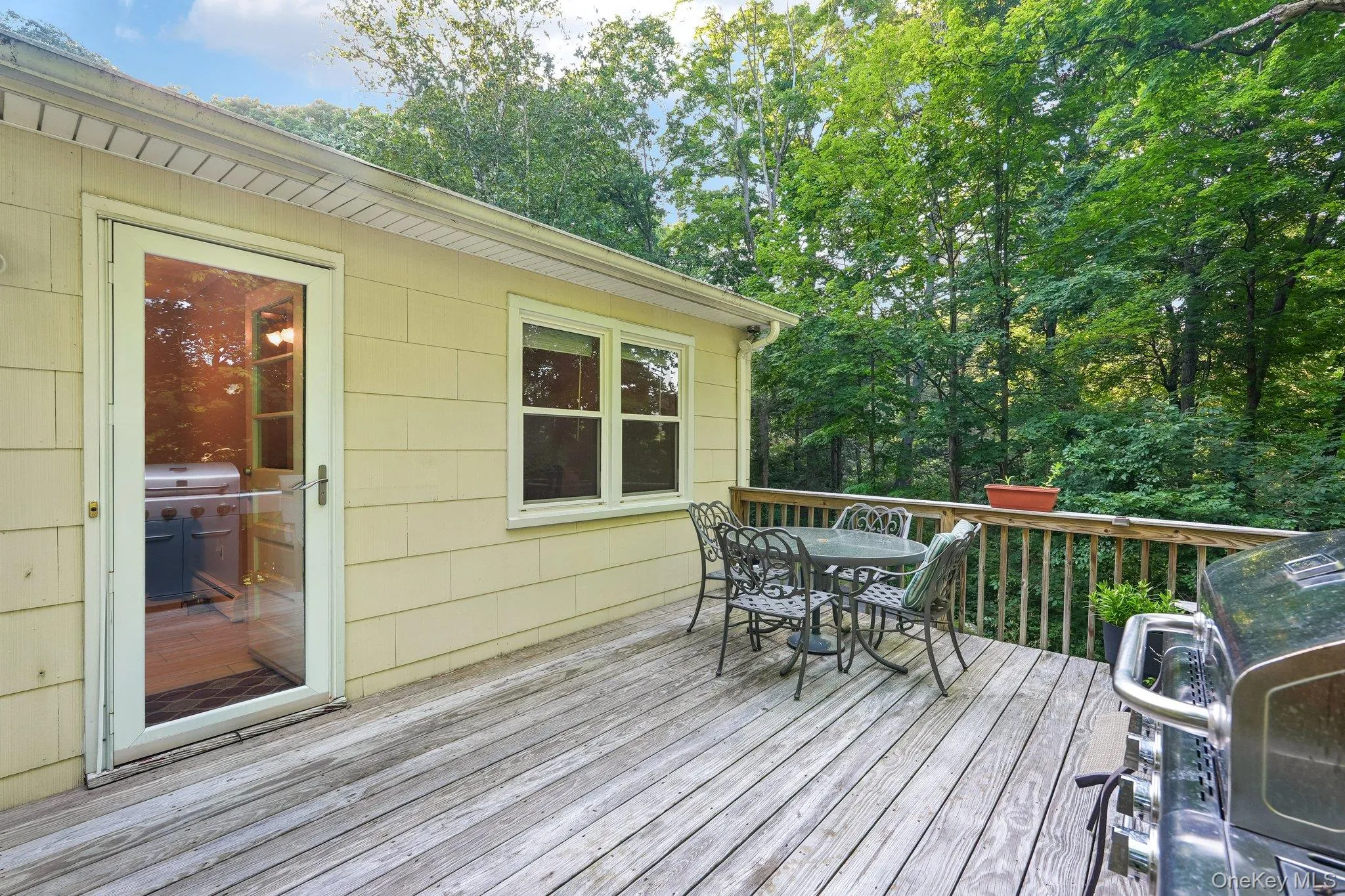 37 Nursery Road, Tuxedo, NY, 3 Bedrooms Bedrooms, 7 Rooms Rooms,1 BathroomBathrooms,Residential,For Rent,Nursery,0,1023454 37 Nursery Road, Tuxedo, NY, 3 Bedrooms Bedrooms, 7 Rooms Rooms,1 BathroomBathrooms,Residential,For Rent,Nursery,0,1023454