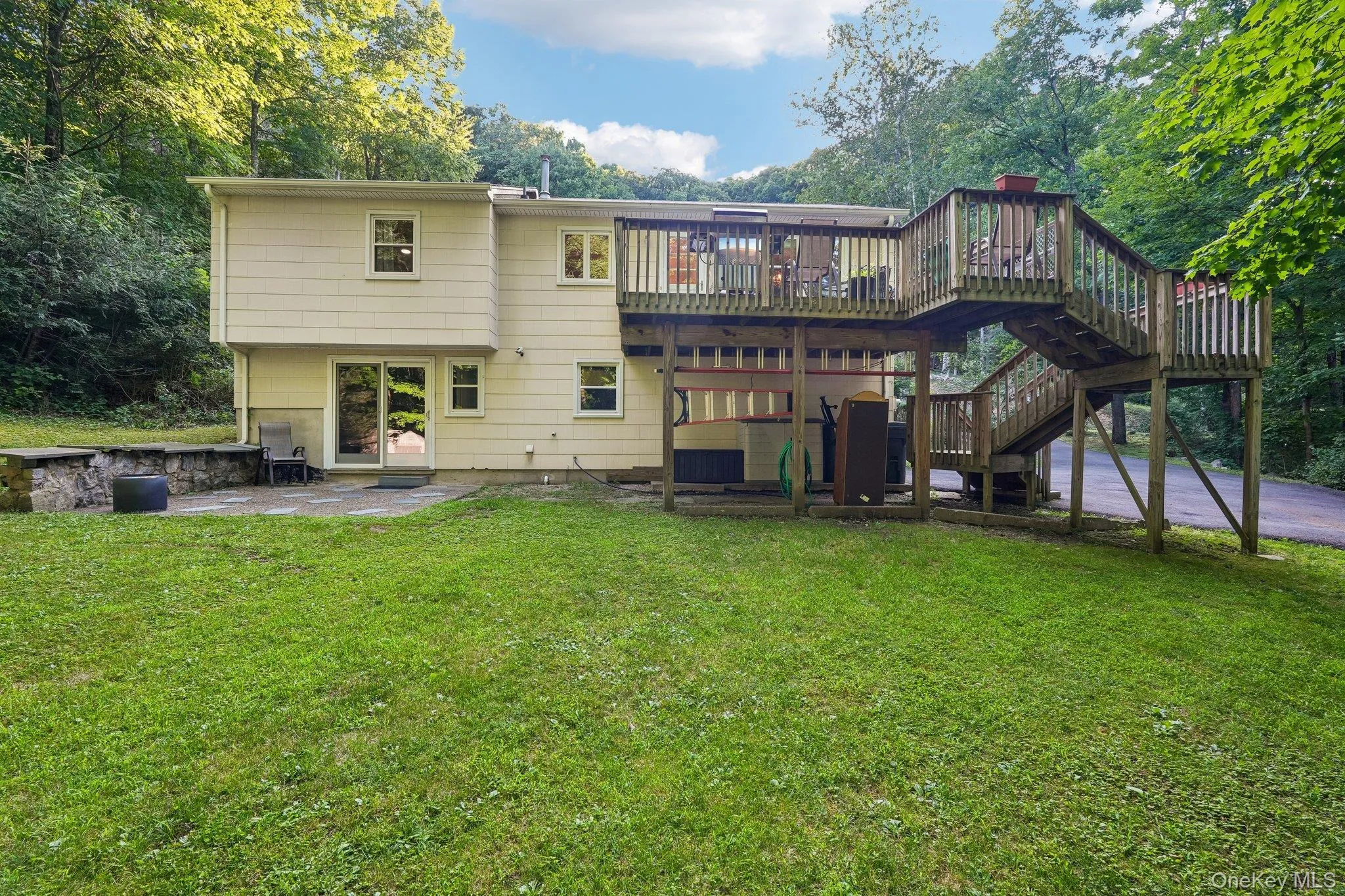 37 Nursery Road, Tuxedo, NY, 3 Bedrooms Bedrooms, 7 Rooms Rooms,1 BathroomBathrooms,Residential,For Rent,Nursery,0,1023454 37 Nursery Road, Tuxedo, NY, 3 Bedrooms Bedrooms, 7 Rooms Rooms,1 BathroomBathrooms,Residential,For Rent,Nursery,0,1023454