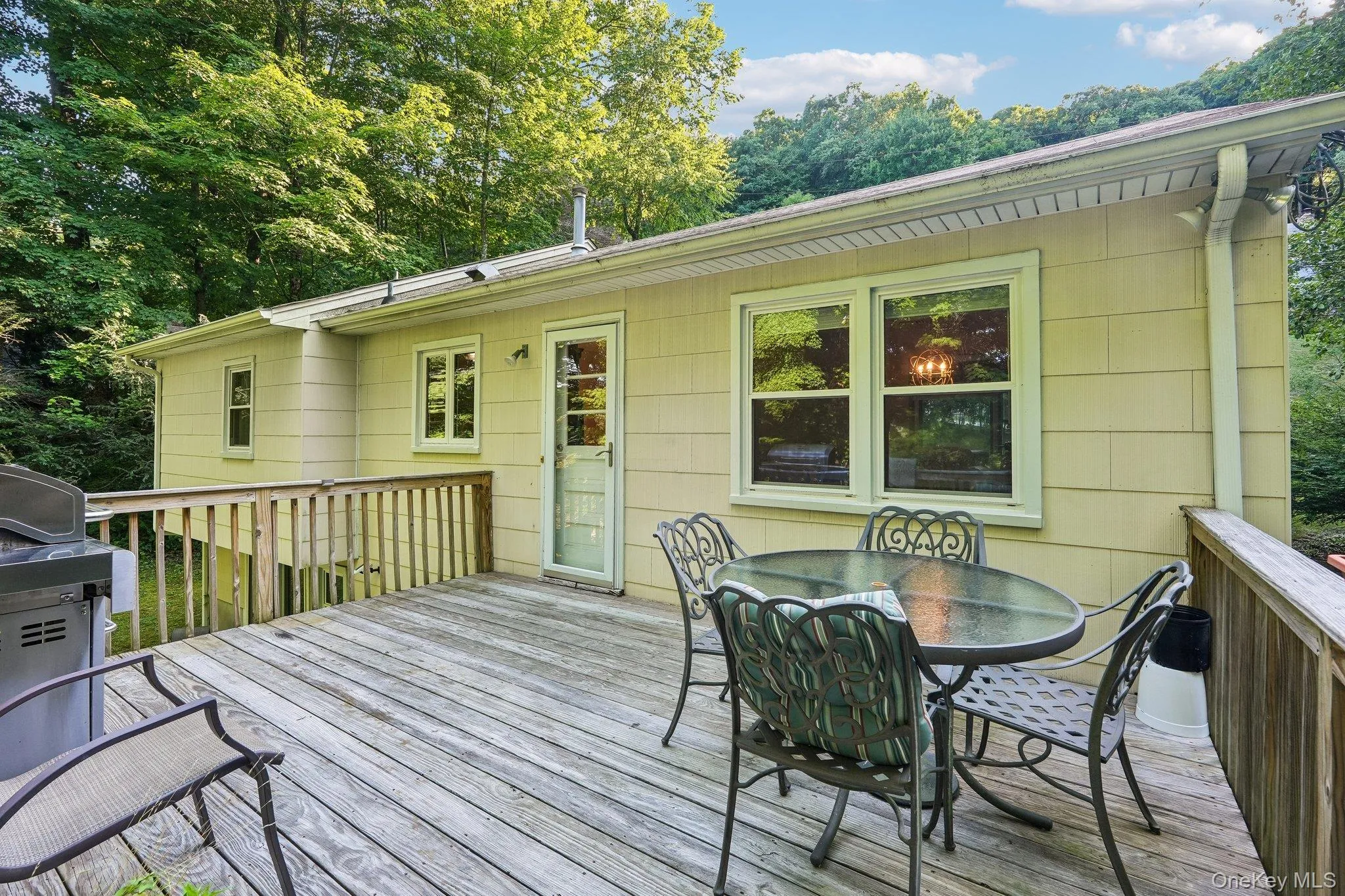 37 Nursery Road, Tuxedo, NY, 3 Bedrooms Bedrooms, 7 Rooms Rooms,1 BathroomBathrooms,Residential,For Rent,Nursery,0,1023454 37 Nursery Road, Tuxedo, NY, 3 Bedrooms Bedrooms, 7 Rooms Rooms,1 BathroomBathrooms,Residential,For Rent,Nursery,0,1023454