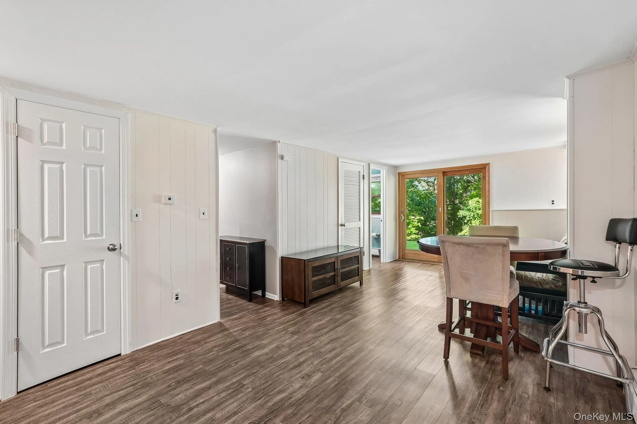 37 Nursery Road, Tuxedo, NY, 3 Bedrooms Bedrooms, 7 Rooms Rooms,1 BathroomBathrooms,Residential,For Rent,Nursery,0,1023454 37 Nursery Road, Tuxedo, NY, 3 Bedrooms Bedrooms, 7 Rooms Rooms,1 BathroomBathrooms,Residential,For Rent,Nursery,0,1023454