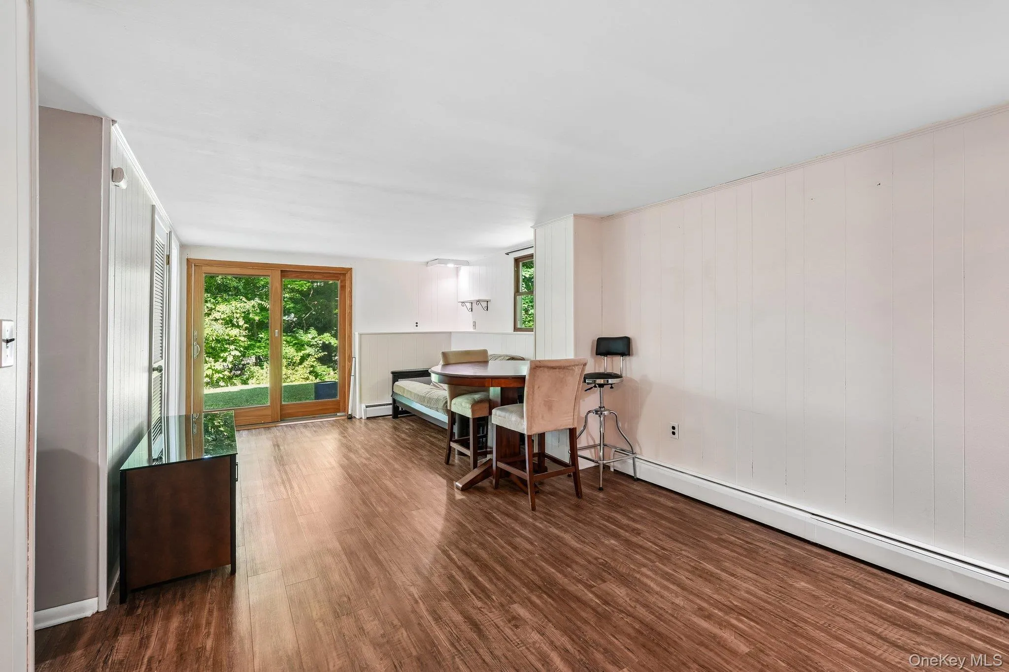 37 Nursery Road, Tuxedo, NY, 3 Bedrooms Bedrooms, 7 Rooms Rooms,1 BathroomBathrooms,Residential,For Rent,Nursery,0,1023454 37 Nursery Road, Tuxedo, NY, 3 Bedrooms Bedrooms, 7 Rooms Rooms,1 BathroomBathrooms,Residential,For Rent,Nursery,0,1023454