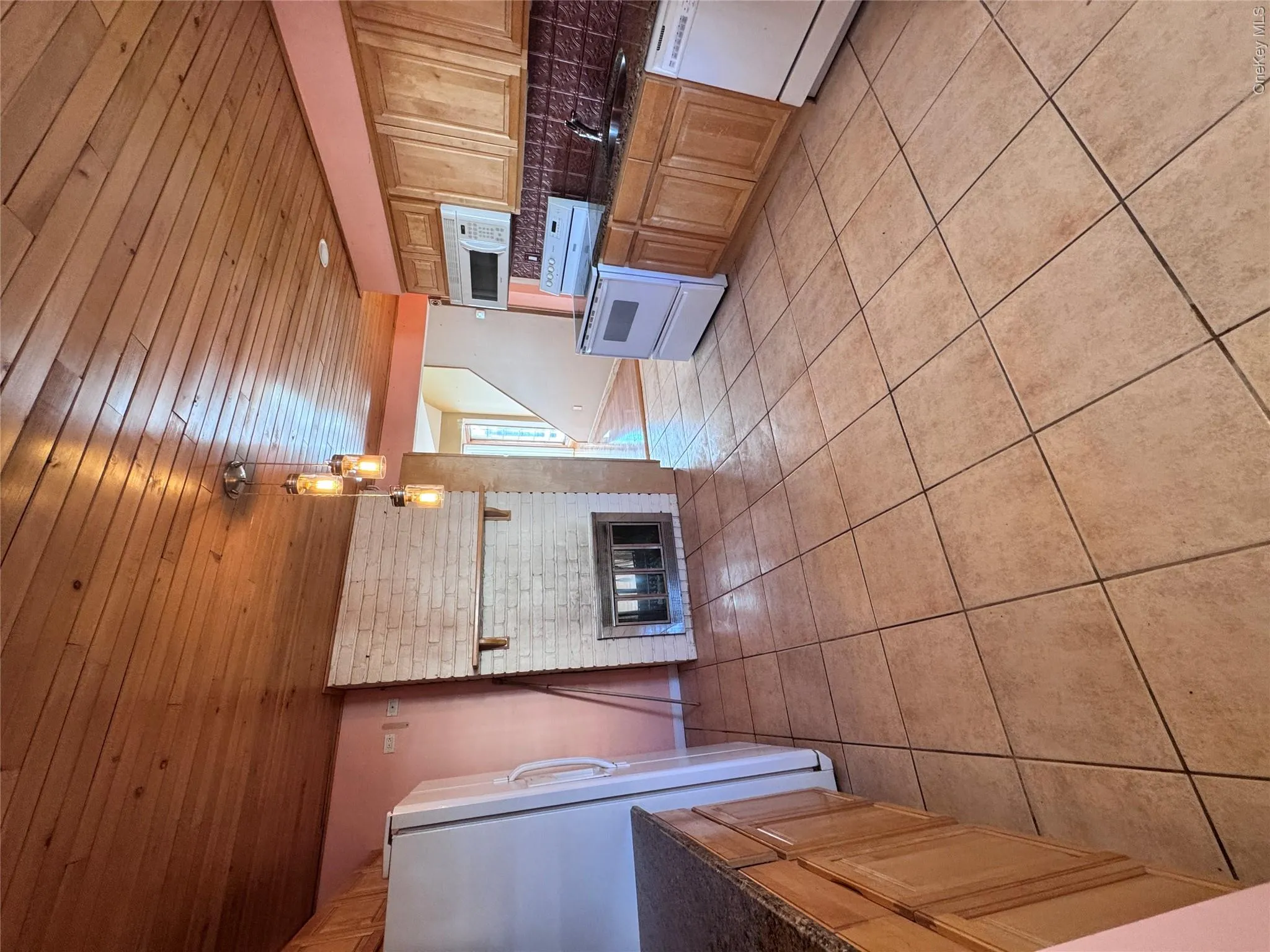 37 Spray Lane, Oyster Bay, NY, 4 Bedrooms Bedrooms, 7 Rooms Rooms,2 BathroomsBathrooms,Residential Lease,For Rent,Spray,0,1023455 37 Spray Lane, Oyster Bay, NY, 4 Bedrooms Bedrooms, 7 Rooms Rooms,2 BathroomsBathrooms,Residential Lease,For Rent,Spray,0,1023455