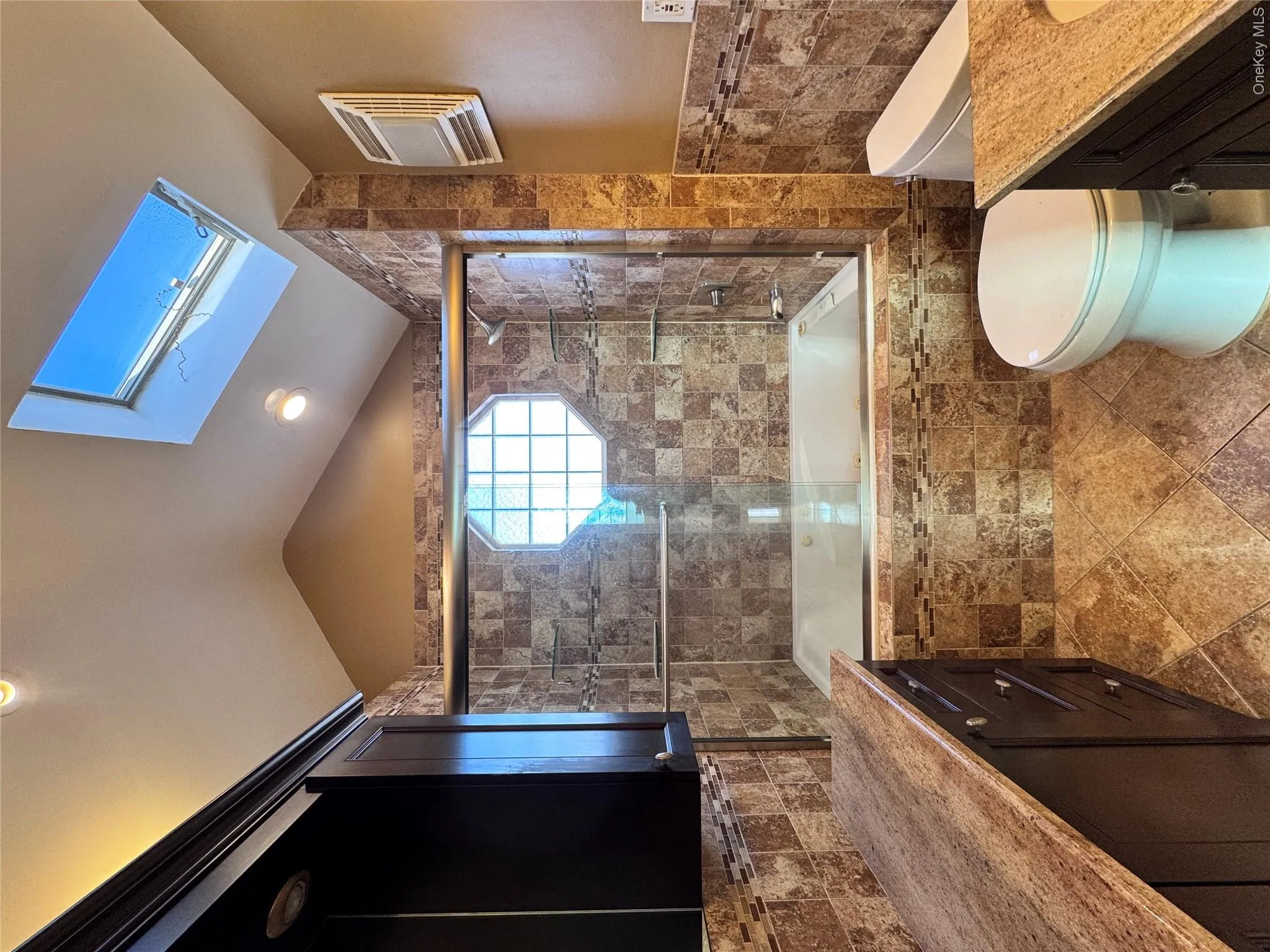37 Spray Lane, Oyster Bay, NY, 4 Bedrooms Bedrooms, 7 Rooms Rooms,2 BathroomsBathrooms,Residential Lease,For Rent,Spray,0,1023455 37 Spray Lane, Oyster Bay, NY, 4 Bedrooms Bedrooms, 7 Rooms Rooms,2 BathroomsBathrooms,Residential Lease,For Rent,Spray,0,1023455