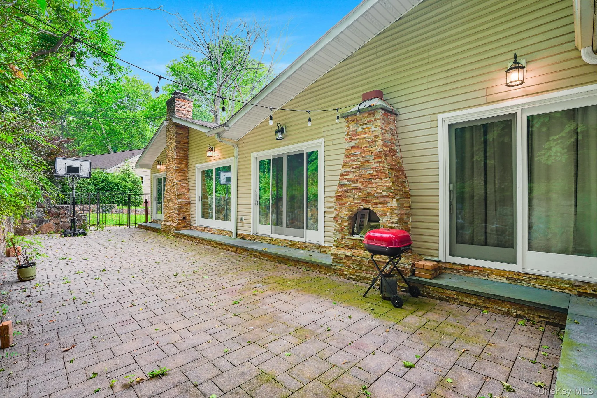 61 Underhill Road, Ossining, NY, 4 Bedrooms Bedrooms, 10 Rooms Rooms,2 BathroomsBathrooms,Residential,For Rent,Underhill,0,1023457 61 Underhill Road, Ossining, NY, 4 Bedrooms Bedrooms, 10 Rooms Rooms,2 BathroomsBathrooms,Residential,For Rent,Underhill,0,1023457