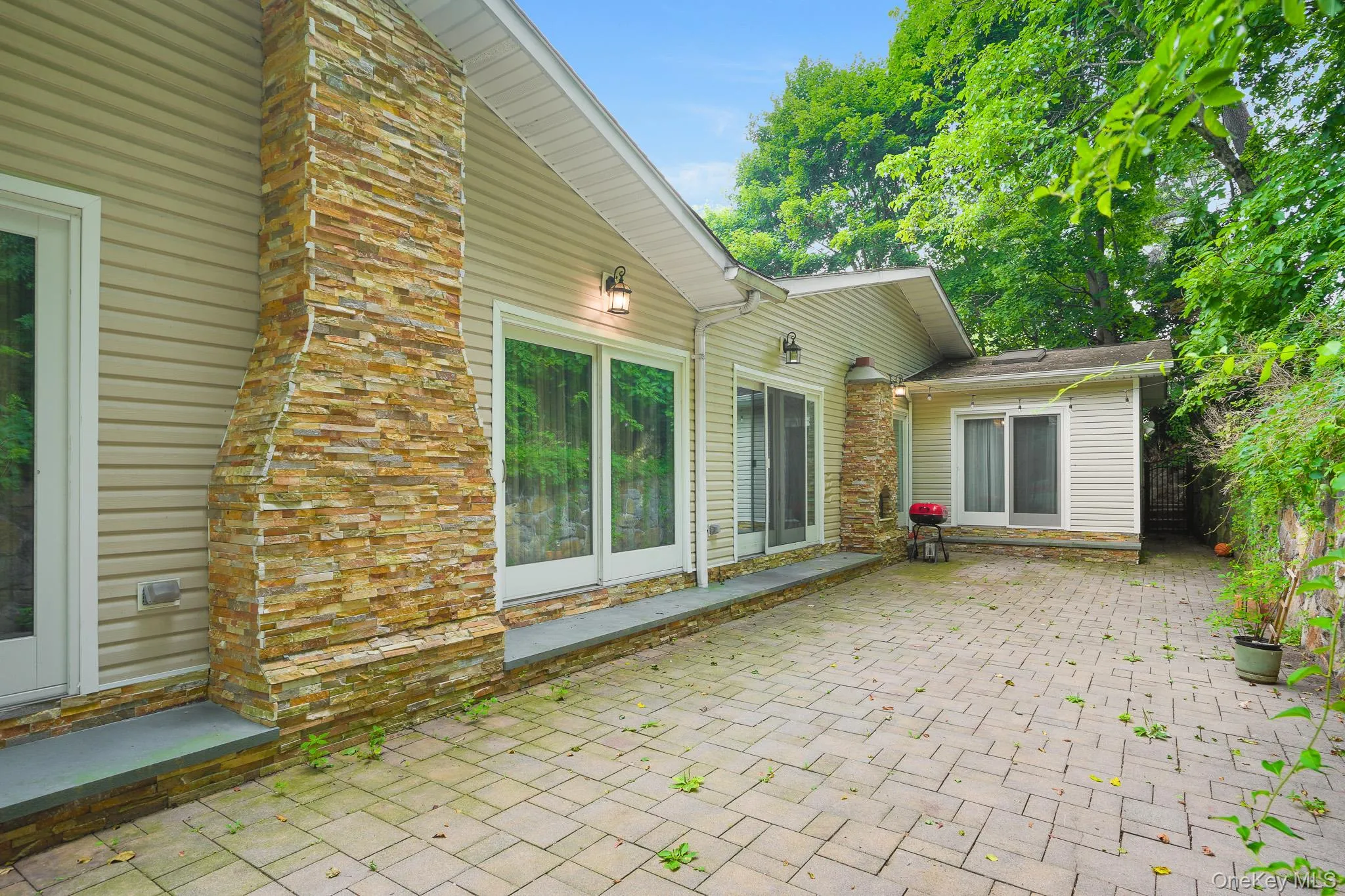 61 Underhill Road, Ossining, NY, 4 Bedrooms Bedrooms, 10 Rooms Rooms,2 BathroomsBathrooms,Residential,For Rent,Underhill,0,1023457 61 Underhill Road, Ossining, NY, 4 Bedrooms Bedrooms, 10 Rooms Rooms,2 BathroomsBathrooms,Residential,For Rent,Underhill,0,1023457