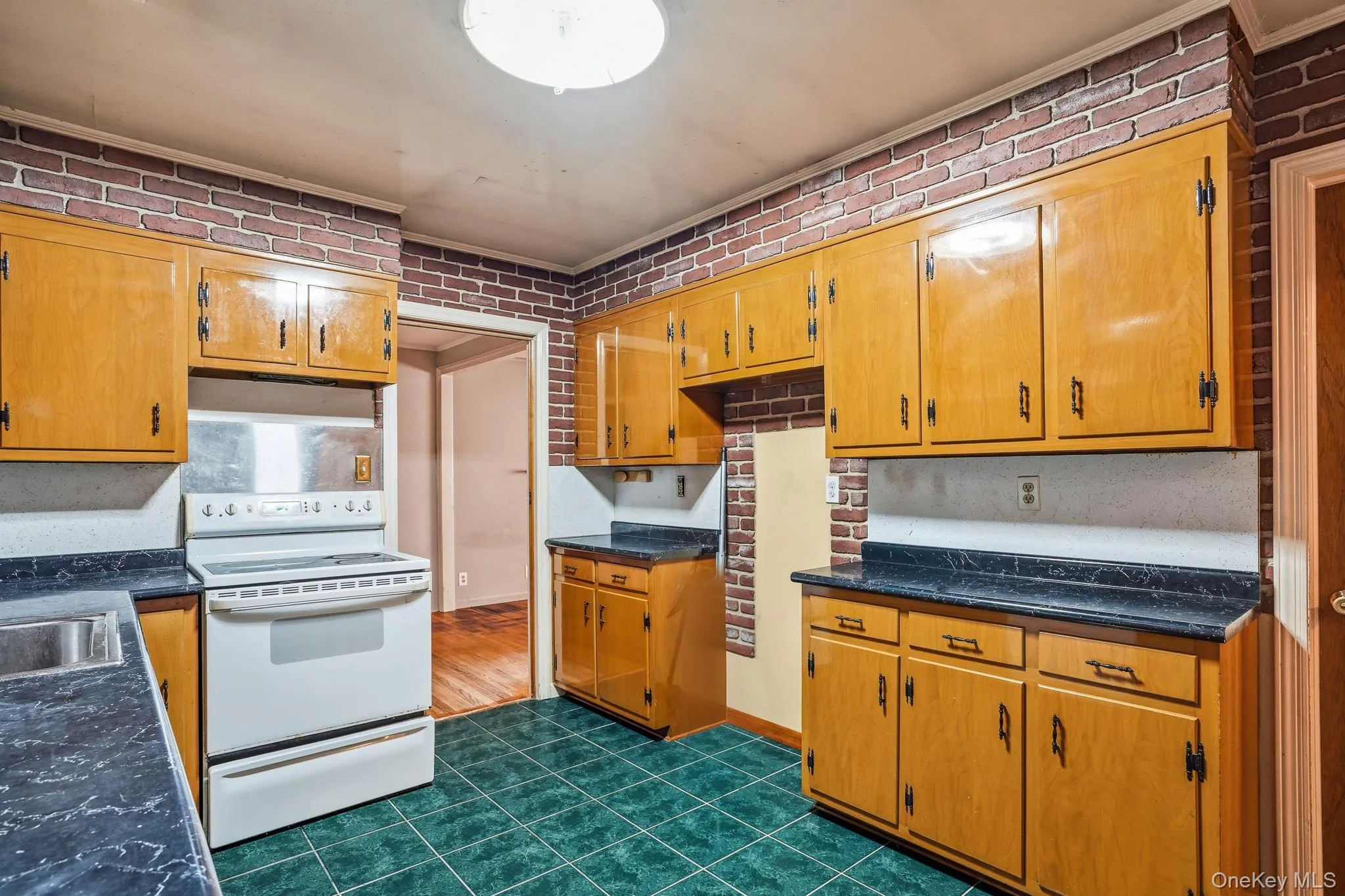 61 Underhill Road, Ossining, NY, 4 Bedrooms Bedrooms, 10 Rooms Rooms,2 BathroomsBathrooms,Residential,For Rent,Underhill,0,1023457 61 Underhill Road, Ossining, NY, 4 Bedrooms Bedrooms, 10 Rooms Rooms,2 BathroomsBathrooms,Residential,For Rent,Underhill,0,1023457