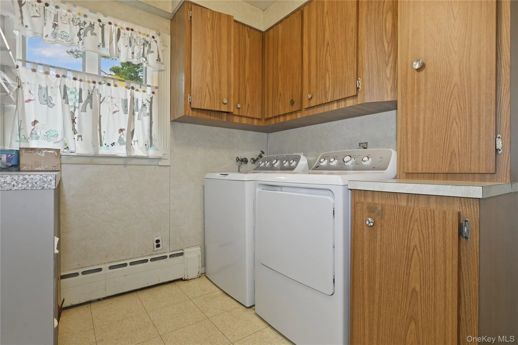2640 Harvey Avenue, Hempstead, NY, 4 Bedrooms Bedrooms, 10 Rooms Rooms,2 BathroomsBathrooms,Residential,For Rent,Harvey,0,1023458 2640 Harvey Avenue, Hempstead, NY, 4 Bedrooms Bedrooms, 10 Rooms Rooms,2 BathroomsBathrooms,Residential,For Rent,Harvey,0,1023458