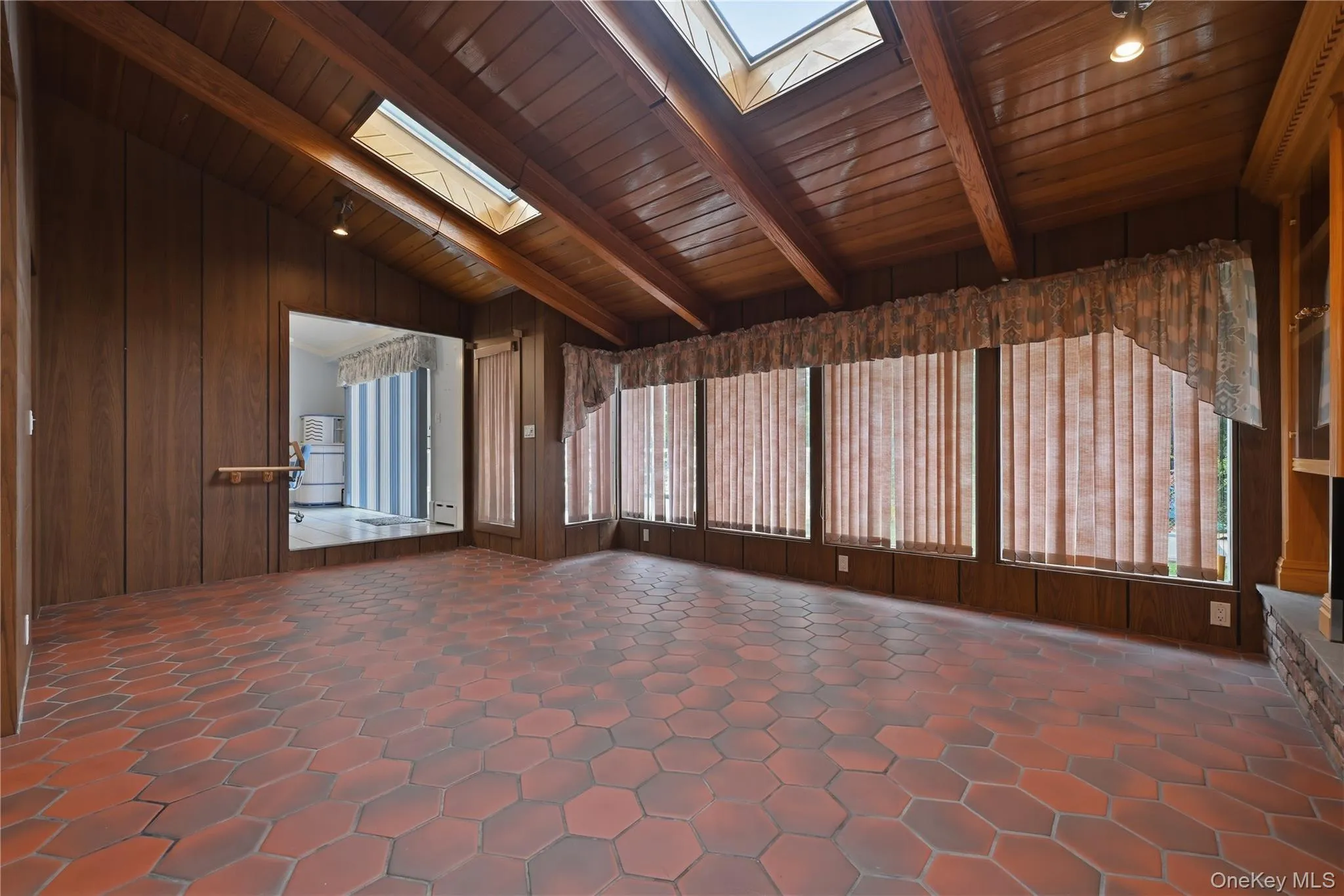 2640 Harvey Avenue, Hempstead, NY, 4 Bedrooms Bedrooms, 10 Rooms Rooms,2 BathroomsBathrooms,Residential,For Rent,Harvey,0,1023458 2640 Harvey Avenue, Hempstead, NY, 4 Bedrooms Bedrooms, 10 Rooms Rooms,2 BathroomsBathrooms,Residential,For Rent,Harvey,0,1023458