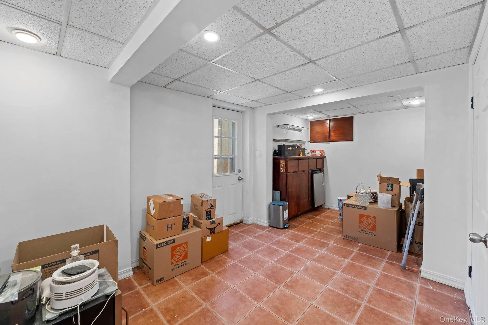 40 East Avenue, Hempstead, NY, 3 Bedrooms Bedrooms, 5 Rooms Rooms,2 BathroomsBathrooms,Residential,For Rent,East,0,1023461 40 East Avenue, Hempstead, NY, 3 Bedrooms Bedrooms, 5 Rooms Rooms,2 BathroomsBathrooms,Residential,For Rent,East,0,1023461