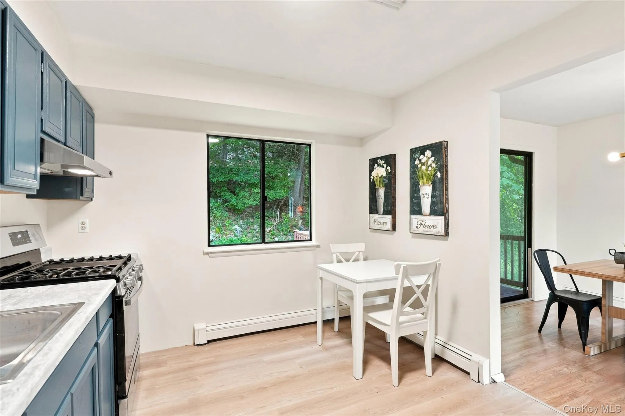 107 Sutton Park Road, Poughkeepsie (town), NY, 3 Bedrooms Bedrooms, 6 Rooms Rooms,2 BathroomsBathrooms,Residential,For Rent,Sutton Park,0,1023468 107 Sutton Park Road, Poughkeepsie (town), NY, 3 Bedrooms Bedrooms, 6 Rooms Rooms,2 BathroomsBathrooms,Residential,For Rent,Sutton Park,0,1023468