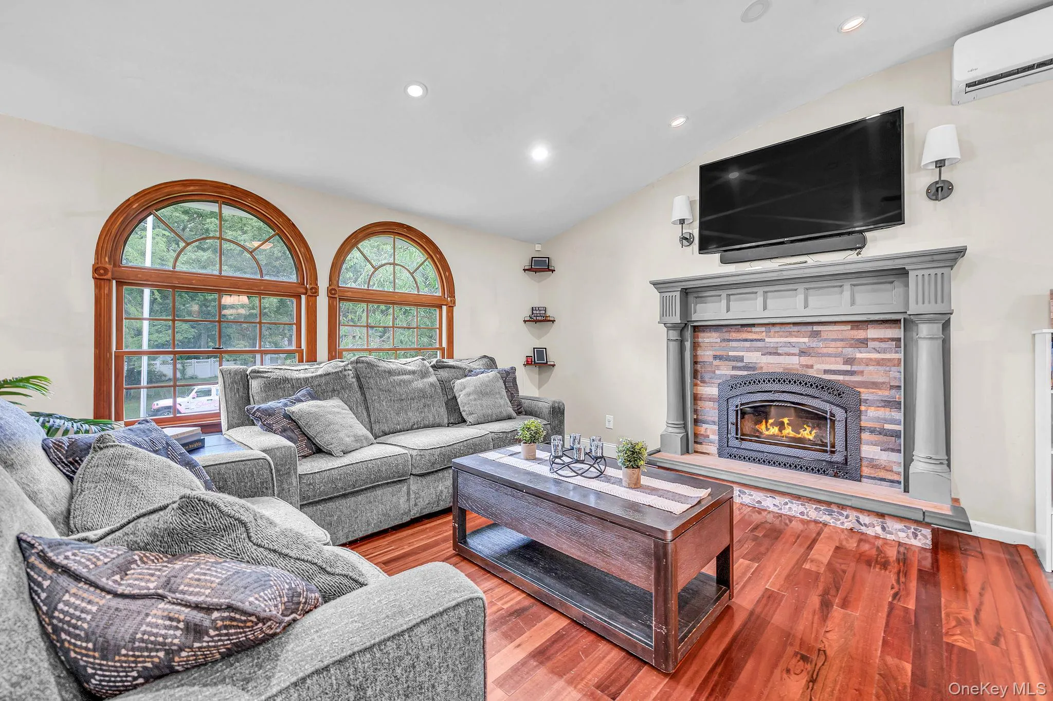 6 Mayflower Lane, Brookhaven, NY, 4 Bedrooms Bedrooms, 8 Rooms Rooms,1 BathroomBathrooms,Residential,For Rent,Mayflower,0,1023469 6 Mayflower Lane, Brookhaven, NY, 4 Bedrooms Bedrooms, 8 Rooms Rooms,1 BathroomBathrooms,Residential,For Rent,Mayflower,0,1023469