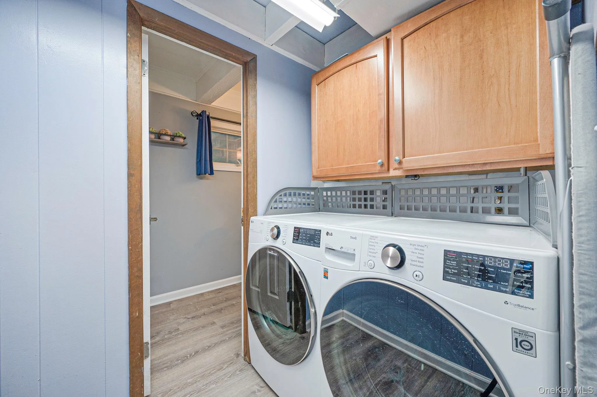 6 Mayflower Lane, Brookhaven, NY, 4 Bedrooms Bedrooms, 8 Rooms Rooms,1 BathroomBathrooms,Residential,For Rent,Mayflower,0,1023469 6 Mayflower Lane, Brookhaven, NY, 4 Bedrooms Bedrooms, 8 Rooms Rooms,1 BathroomBathrooms,Residential,For Rent,Mayflower,0,1023469