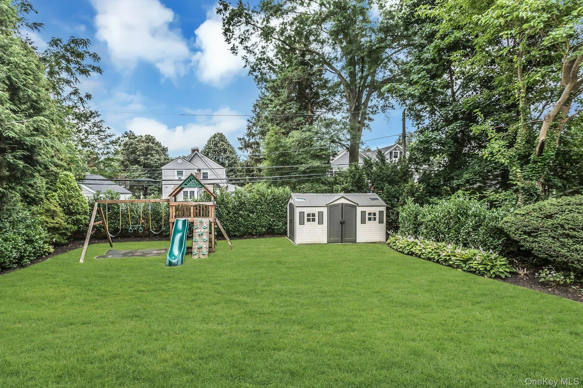 138 Brook Street, Hempstead, NY, 5 Bedrooms Bedrooms, 13 Rooms Rooms,3 BathroomsBathrooms,Residential,For Rent,Brook,0,1023476 138 Brook Street, Hempstead, NY, 5 Bedrooms Bedrooms, 13 Rooms Rooms,3 BathroomsBathrooms,Residential,For Rent,Brook,0,1023476