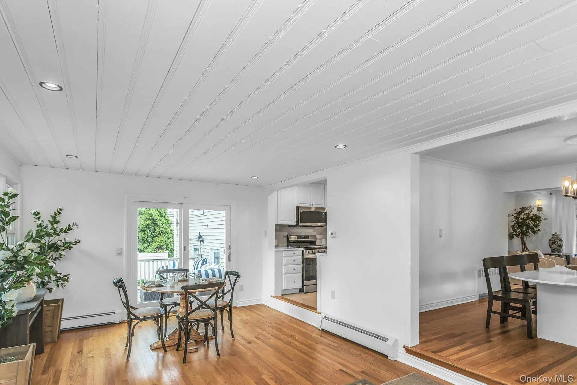 138 Brook Street, Hempstead, NY, 5 Bedrooms Bedrooms, 13 Rooms Rooms,3 BathroomsBathrooms,Residential,For Rent,Brook,0,1023476 138 Brook Street, Hempstead, NY, 5 Bedrooms Bedrooms, 13 Rooms Rooms,3 BathroomsBathrooms,Residential,For Rent,Brook,0,1023476