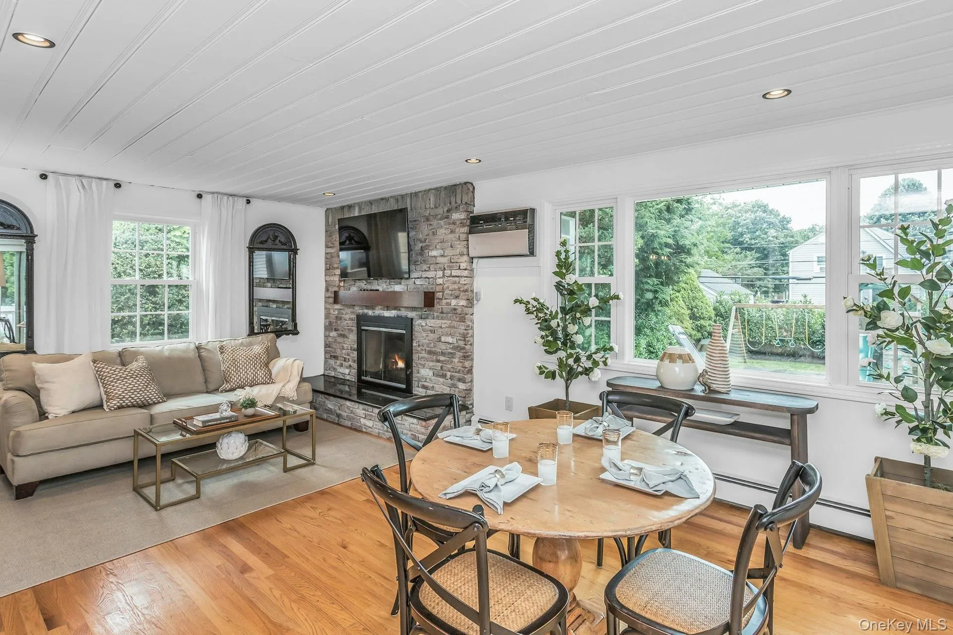 138 Brook Street, Hempstead, NY, 5 Bedrooms Bedrooms, 13 Rooms Rooms,3 BathroomsBathrooms,Residential,For Rent,Brook,0,1023476 138 Brook Street, Hempstead, NY, 5 Bedrooms Bedrooms, 13 Rooms Rooms,3 BathroomsBathrooms,Residential,For Rent,Brook,0,1023476