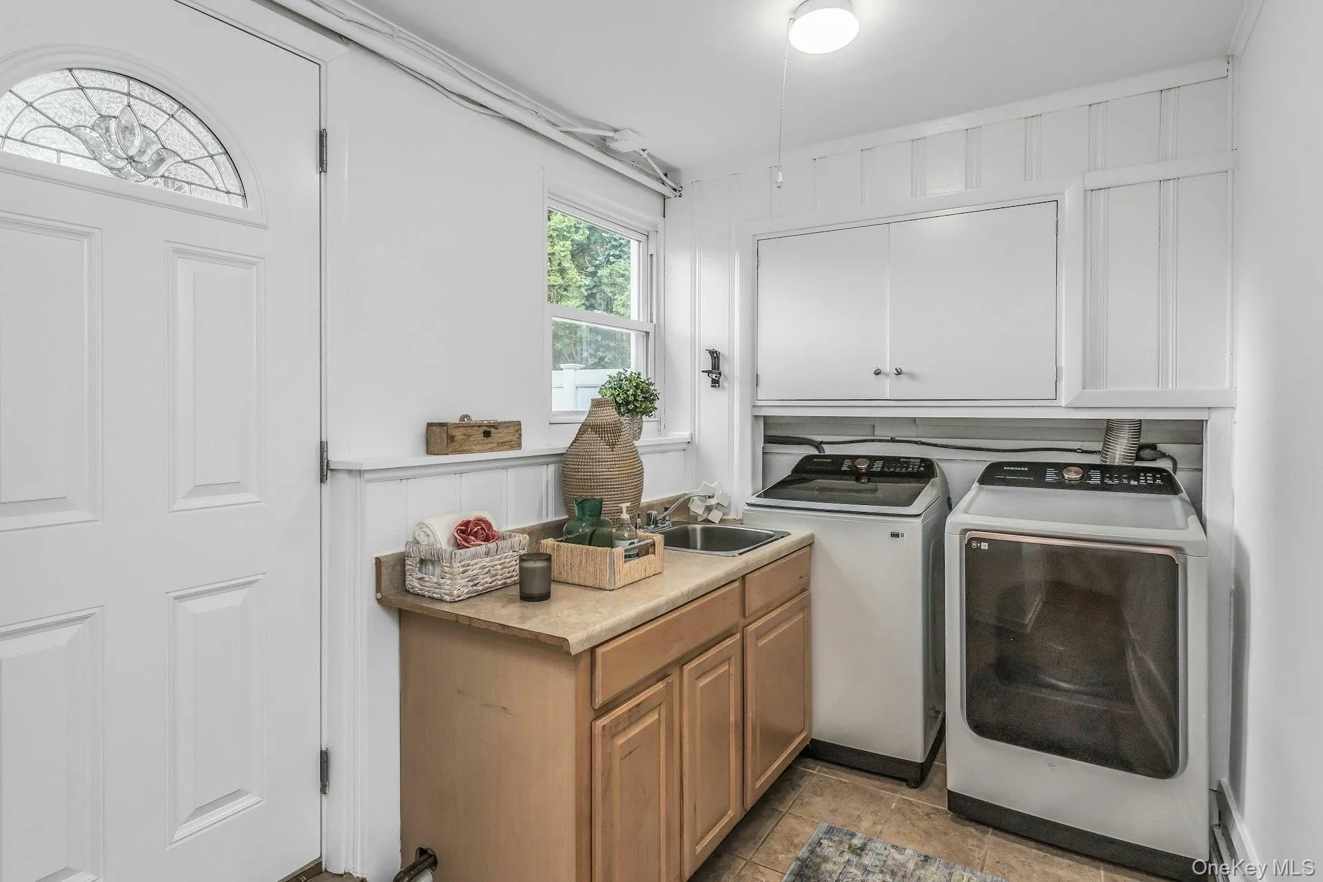 138 Brook Street, Hempstead, NY, 5 Bedrooms Bedrooms, 13 Rooms Rooms,3 BathroomsBathrooms,Residential,For Rent,Brook,0,1023476 138 Brook Street, Hempstead, NY, 5 Bedrooms Bedrooms, 13 Rooms Rooms,3 BathroomsBathrooms,Residential,For Rent,Brook,0,1023476