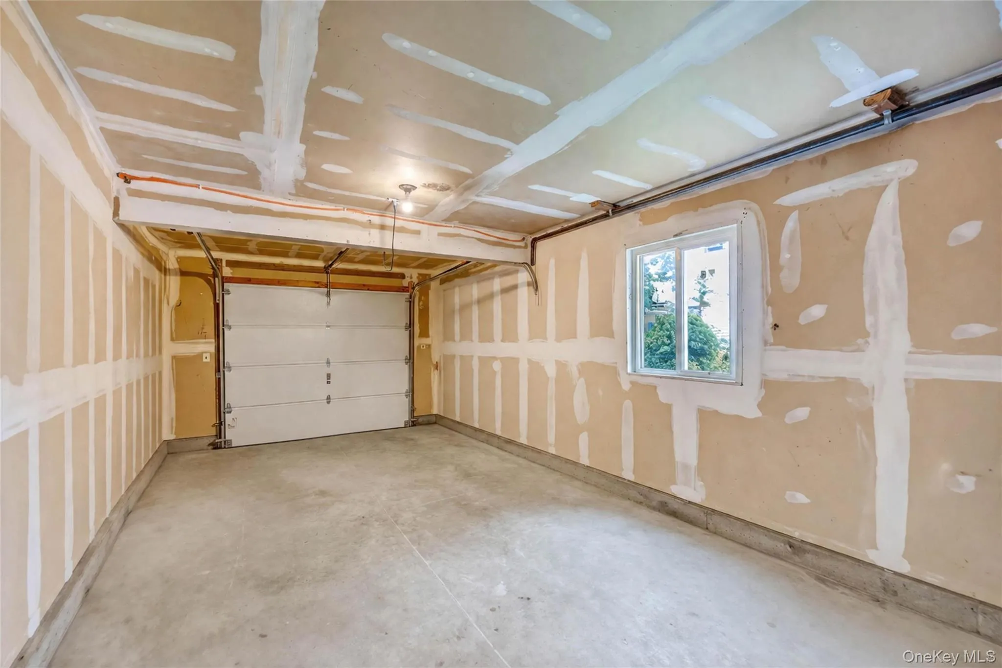 192 21st Street, Babylon, NY, 5 Bedrooms Bedrooms, 10 Rooms Rooms,2 BathroomsBathrooms,Residential,For Rent,21st,0,1023479 192 21st Street, Babylon, NY, 5 Bedrooms Bedrooms, 10 Rooms Rooms,2 BathroomsBathrooms,Residential,For Rent,21st,0,1023479