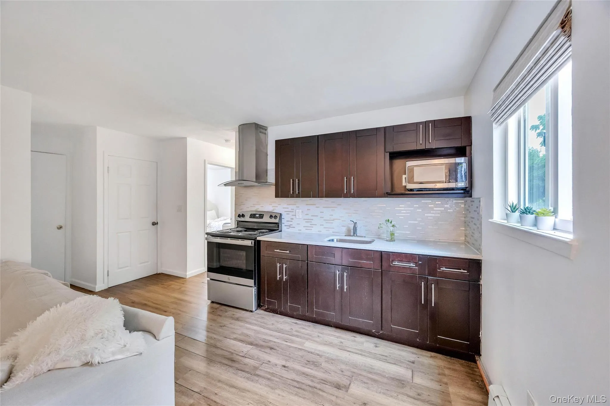 192 21st Street, Babylon, NY, 5 Bedrooms Bedrooms, 10 Rooms Rooms,2 BathroomsBathrooms,Residential,For Rent,21st,0,1023479 192 21st Street, Babylon, NY, 5 Bedrooms Bedrooms, 10 Rooms Rooms,2 BathroomsBathrooms,Residential,For Rent,21st,0,1023479