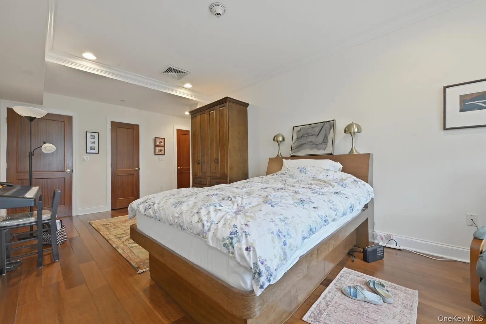171 Great Neck Road, North Hempstead, NY, 2 Bedrooms Bedrooms, 6 Rooms Rooms,2 BathroomsBathrooms,Residential,For Rent,Great Neck,0,1023483 171 Great Neck Road, North Hempstead, NY, 2 Bedrooms Bedrooms, 6 Rooms Rooms,2 BathroomsBathrooms,Residential,For Rent,Great Neck,0,1023483