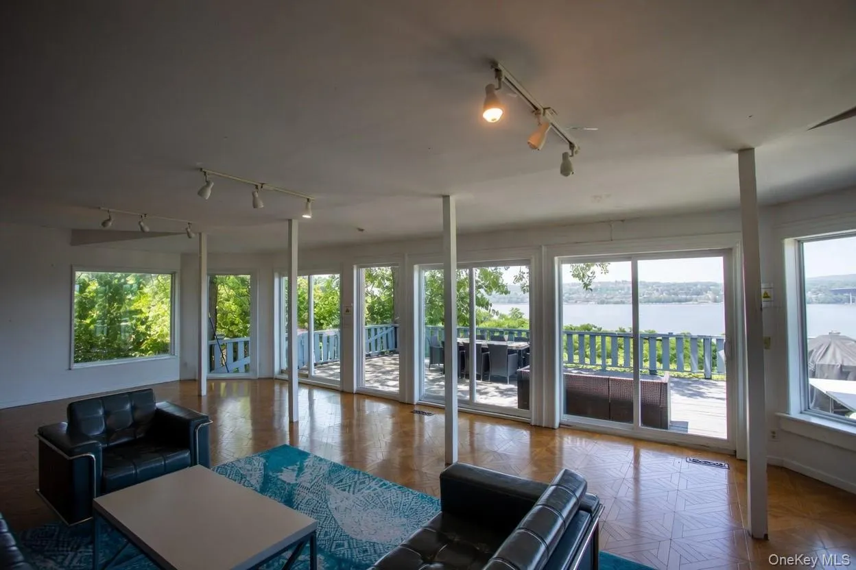 12 Monell Place, Beacon, NY, 5 Bedrooms Bedrooms, 11 Rooms Rooms,3 BathroomsBathrooms,Residential,For Rent,Monell,0,1023486 12 Monell Place, Beacon, NY, 5 Bedrooms Bedrooms, 11 Rooms Rooms,3 BathroomsBathrooms,Residential,For Rent,Monell,0,1023486