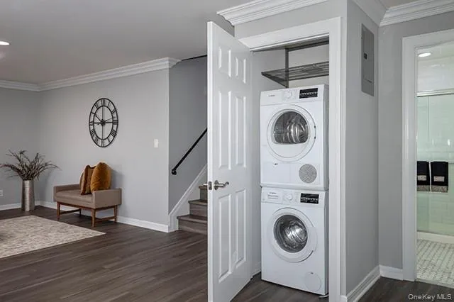 21 Brentwood Road, Islip, NY, 2 Bedrooms Bedrooms, 5 Rooms Rooms,2 BathroomsBathrooms,Residential Lease,For Rent,Brentwood,0,1023494 21 Brentwood Road, Islip, NY, 2 Bedrooms Bedrooms, 5 Rooms Rooms,2 BathroomsBathrooms,Residential Lease,For Rent,Brentwood,0,1023494