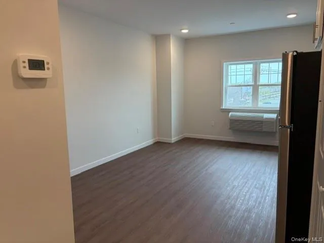 227 4th Avenue, Islip, NY, 1 Room Rooms,1 BathroomBathrooms,Residential Lease,For Rent,Avenue,0,1023504 227 4th Avenue, Islip, NY, 1 Room Rooms,1 BathroomBathrooms,Residential Lease,For Rent,Avenue,0,1023504