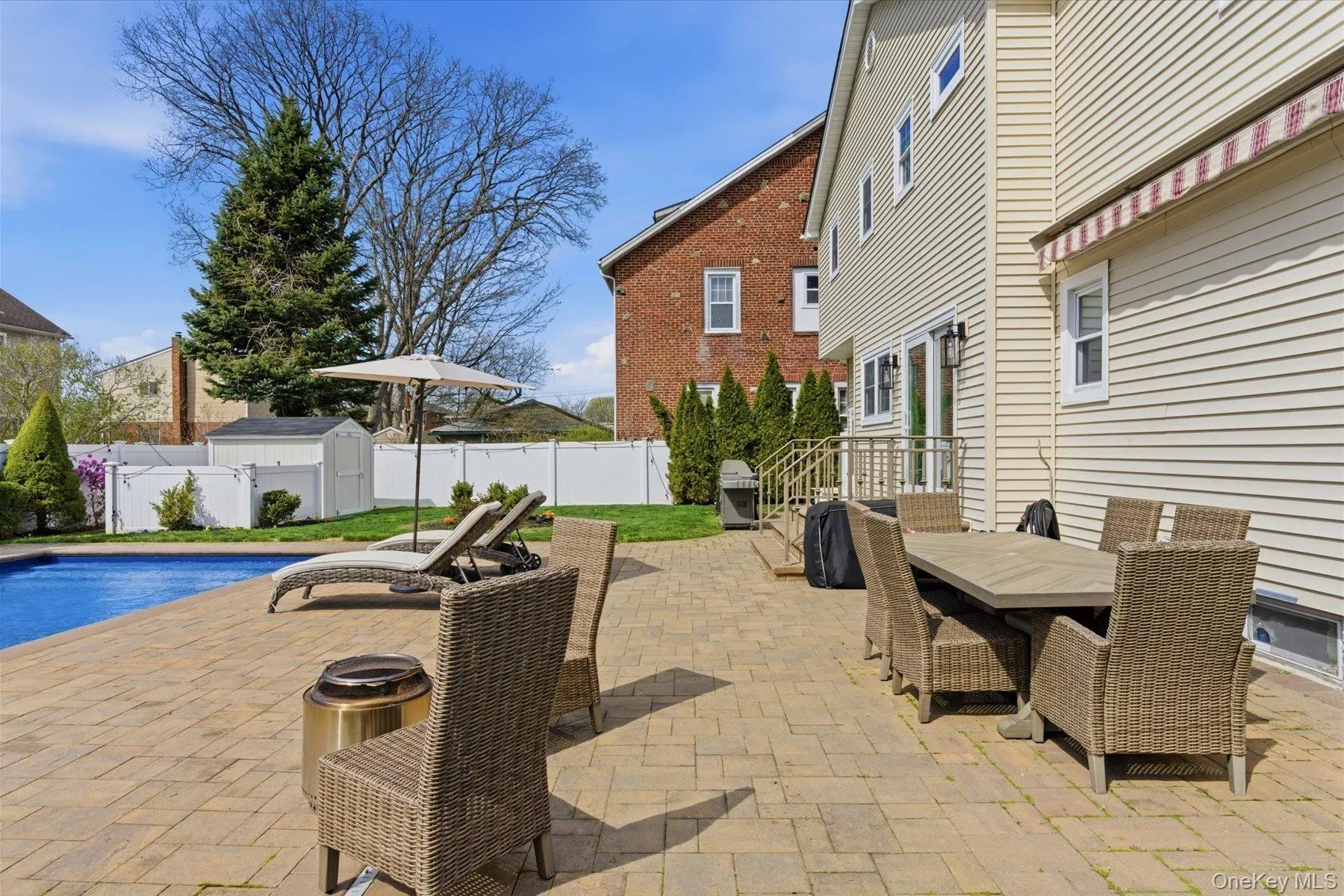 192 Chestnut Street, Oyster Bay, NY, 3 Bedrooms Bedrooms, 9 Rooms Rooms,4 BathroomsBathrooms,Residential,For Rent,Chestnut,0,1023505 192 Chestnut Street, Oyster Bay, NY, 3 Bedrooms Bedrooms, 9 Rooms Rooms,4 BathroomsBathrooms,Residential,For Rent,Chestnut,0,1023505