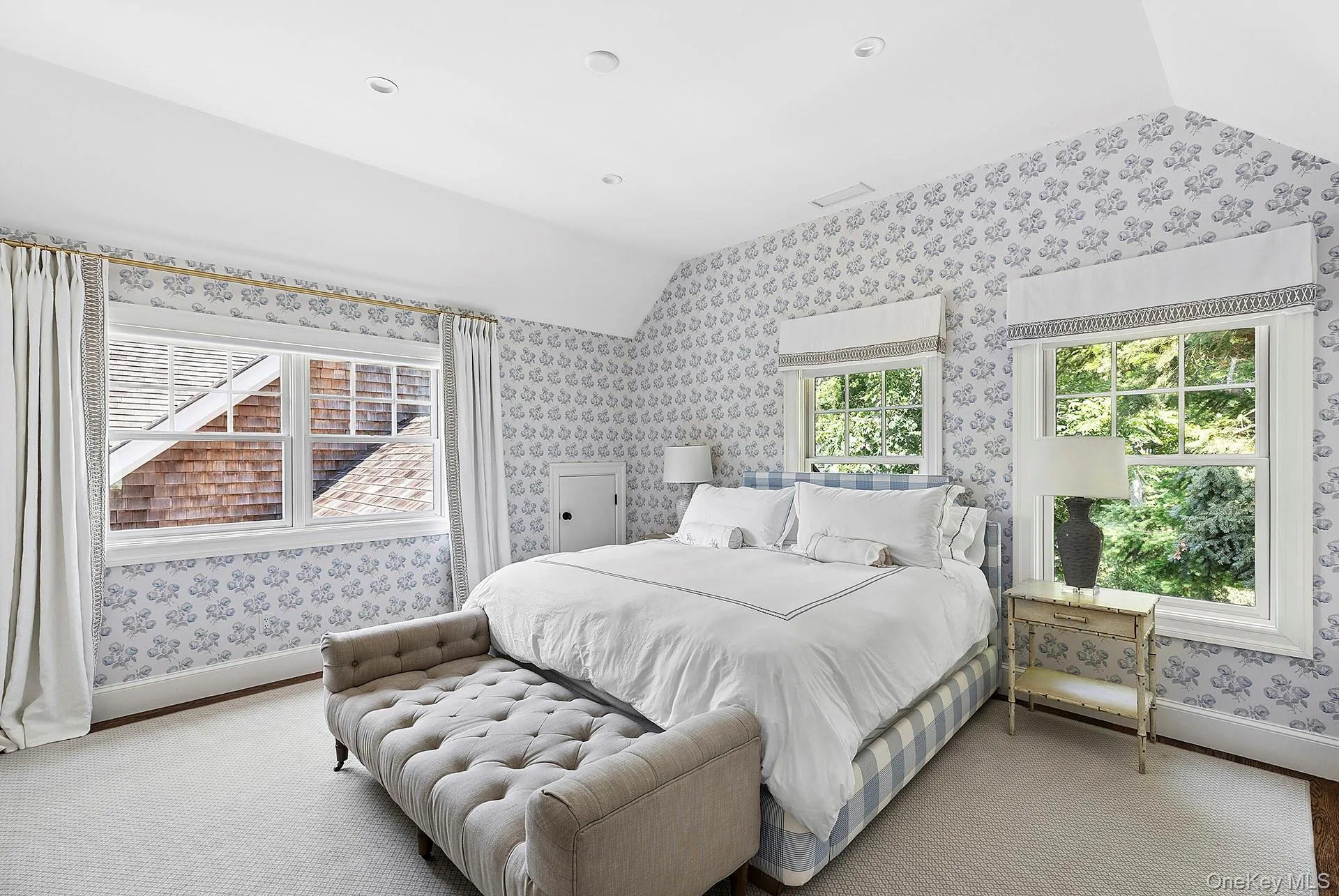 100 Pantigo Road, East Hampton, NY, 5 Bedrooms Bedrooms, 10 Rooms Rooms,5 BathroomsBathrooms,Residential Lease,For Rent,Pantigo,0,1023506 100 Pantigo Road, East Hampton, NY, 5 Bedrooms Bedrooms, 10 Rooms Rooms,5 BathroomsBathrooms,Residential Lease,For Rent,Pantigo,0,1023506