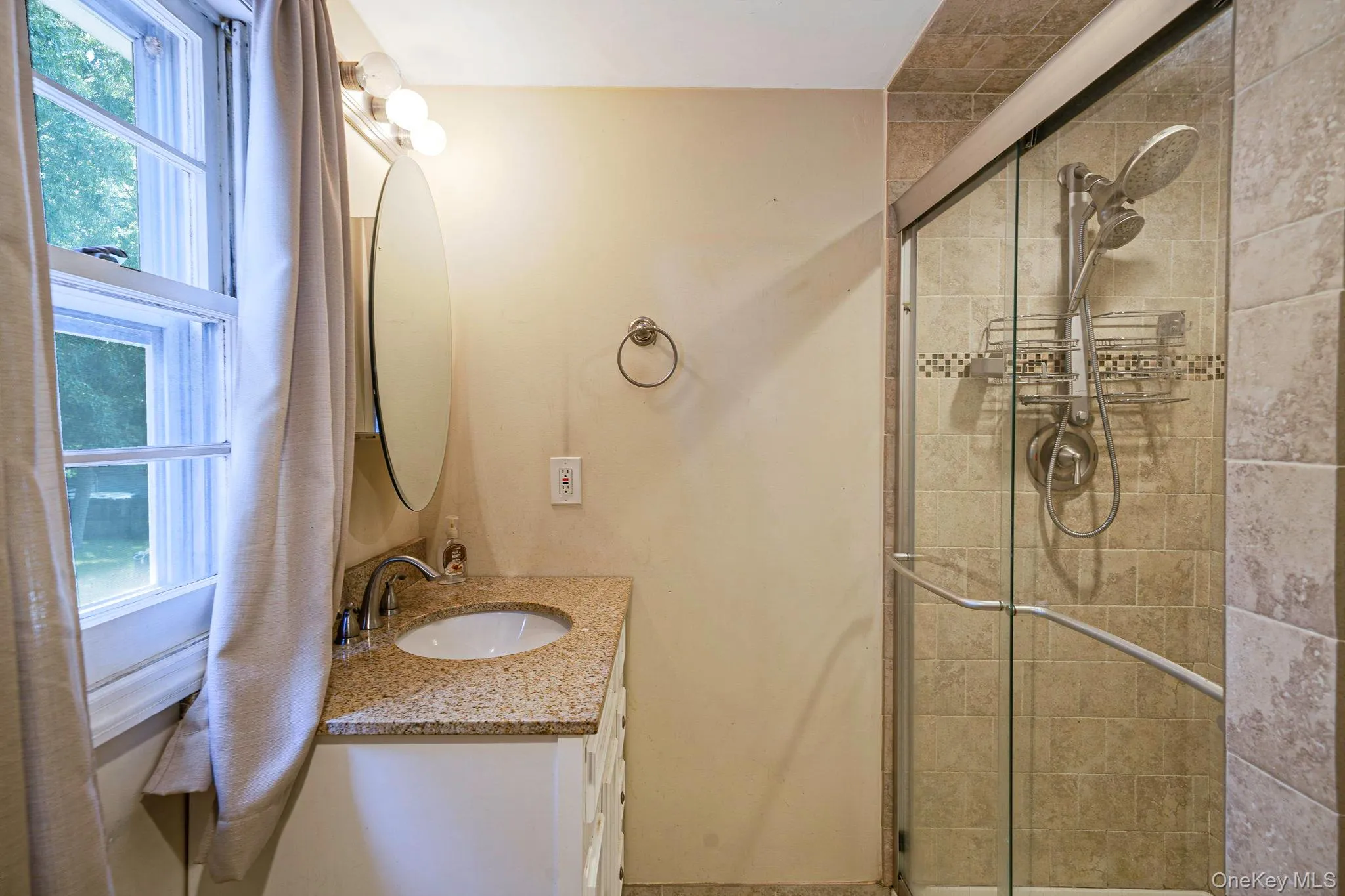 146 Dawn Drive, Brookhaven, NY, 4 Bedrooms Bedrooms, 7 Rooms Rooms,2 BathroomsBathrooms,Residential,For Rent,Dawn,0,1023515 146 Dawn Drive, Brookhaven, NY, 4 Bedrooms Bedrooms, 7 Rooms Rooms,2 BathroomsBathrooms,Residential,For Rent,Dawn,0,1023515