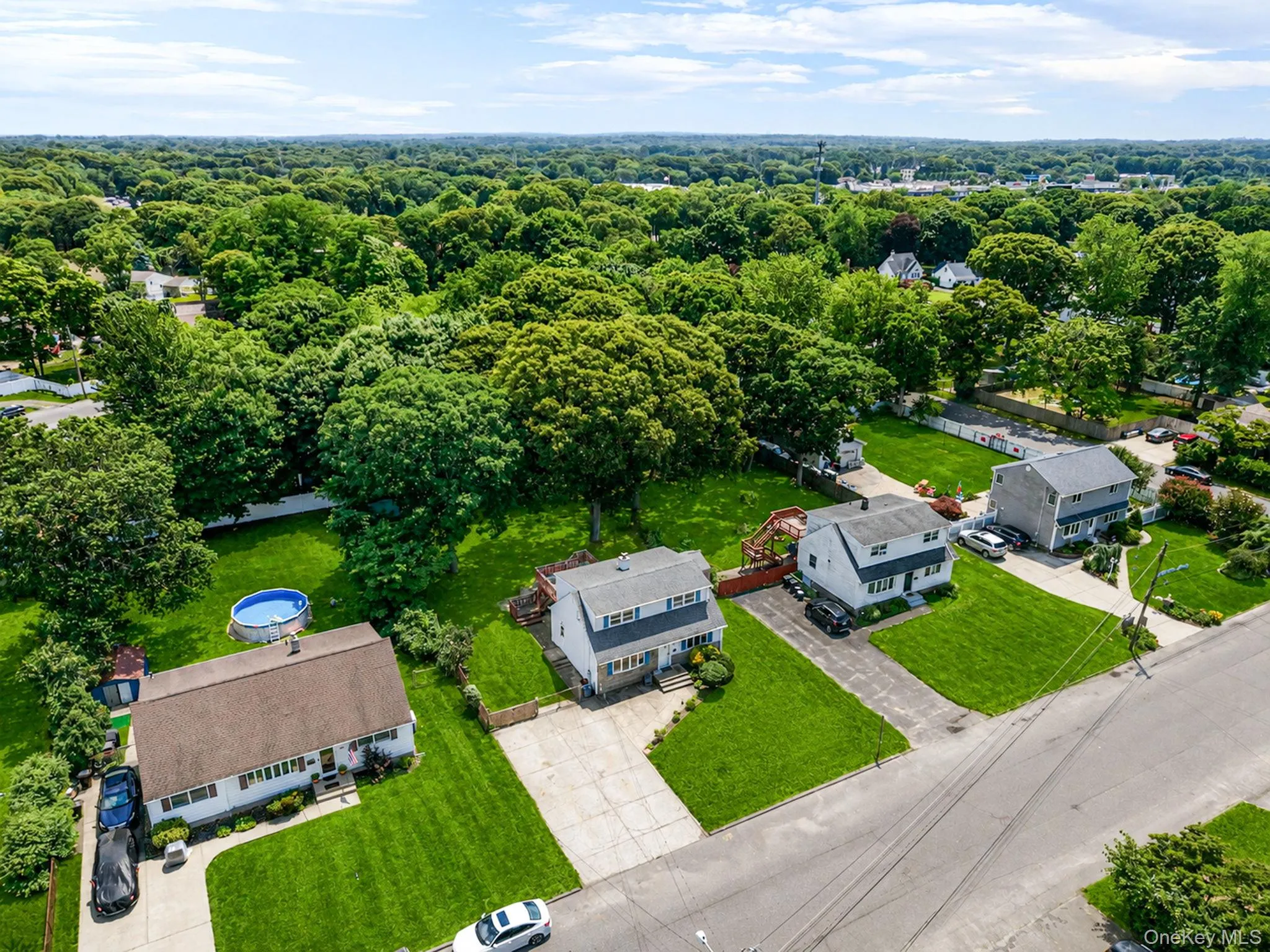 146 Dawn Drive, Brookhaven, NY, 4 Bedrooms Bedrooms, 7 Rooms Rooms,2 BathroomsBathrooms,Residential,For Rent,Dawn,0,1023515 146 Dawn Drive, Brookhaven, NY, 4 Bedrooms Bedrooms, 7 Rooms Rooms,2 BathroomsBathrooms,Residential,For Rent,Dawn,0,1023515
