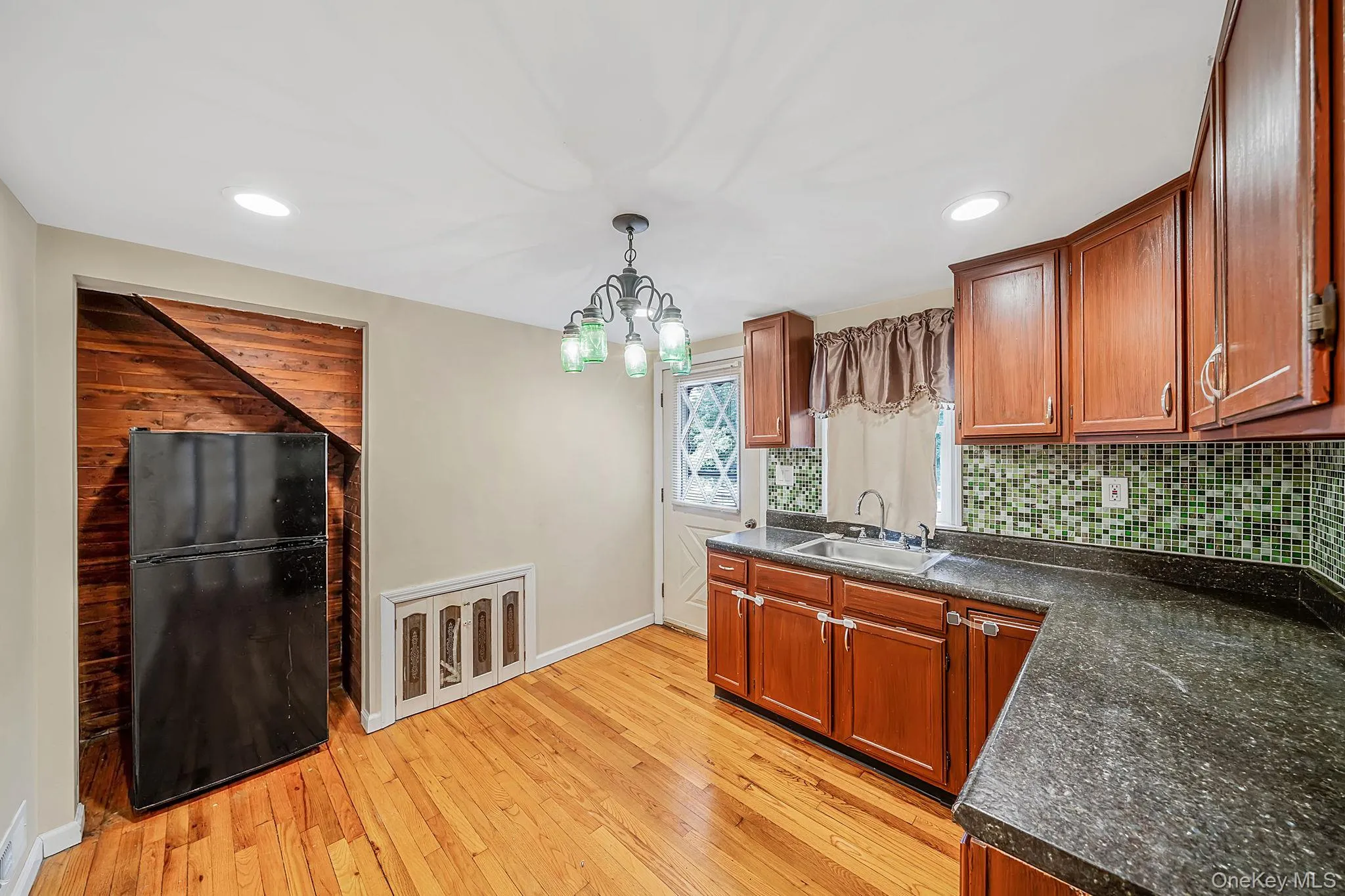 146 Dawn Drive, Brookhaven, NY, 4 Bedrooms Bedrooms, 7 Rooms Rooms,2 BathroomsBathrooms,Residential,For Rent,Dawn,0,1023515 146 Dawn Drive, Brookhaven, NY, 4 Bedrooms Bedrooms, 7 Rooms Rooms,2 BathroomsBathrooms,Residential,For Rent,Dawn,0,1023515