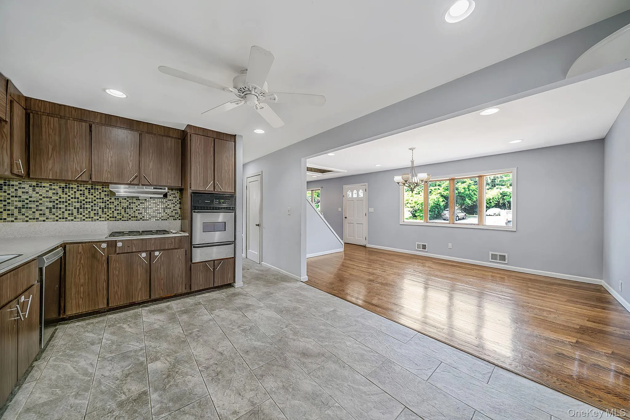 146 Dawn Drive, Brookhaven, NY, 4 Bedrooms Bedrooms, 7 Rooms Rooms,2 BathroomsBathrooms,Residential,For Rent,Dawn,0,1023515 146 Dawn Drive, Brookhaven, NY, 4 Bedrooms Bedrooms, 7 Rooms Rooms,2 BathroomsBathrooms,Residential,For Rent,Dawn,0,1023515