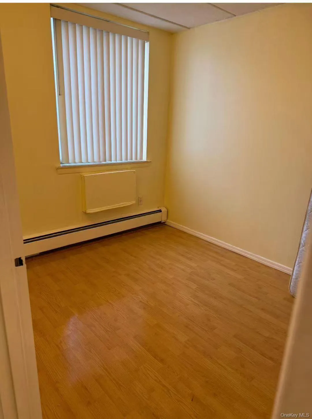 35-20 Union St, New York, NY, 1 Bedroom Bedrooms, 3 Rooms Rooms,1 BathroomBathrooms,Residential Lease,For Rent,Union St,0,1023516 35-20 Union St, New York, NY, 1 Bedroom Bedrooms, 3 Rooms Rooms,1 BathroomBathrooms,Residential Lease,For Rent,Union St,0,1023516