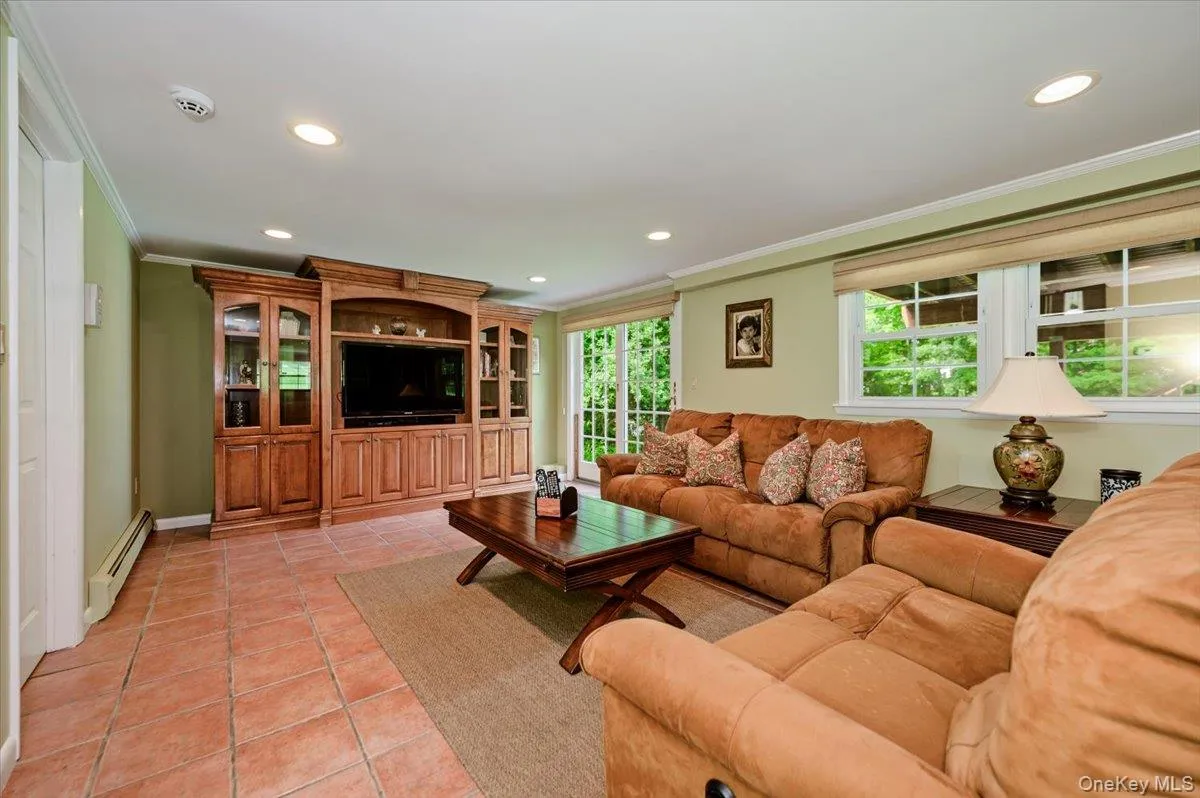 5 North Court, Carmel, NY, 3 Bedrooms Bedrooms, 7 Rooms Rooms,2 BathroomsBathrooms,Residential,For Rent,North,0,1023517 5 North Court, Carmel, NY, 3 Bedrooms Bedrooms, 7 Rooms Rooms,2 BathroomsBathrooms,Residential,For Rent,North,0,1023517